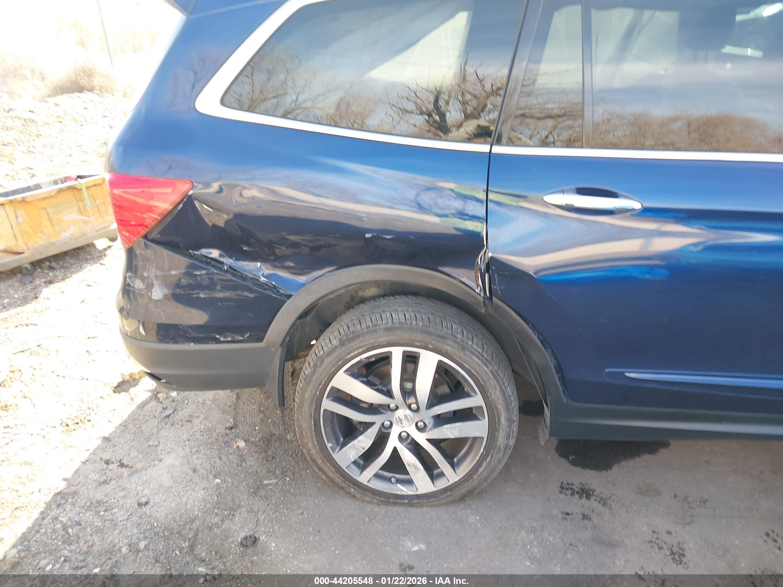 HONDA PILOT image 6