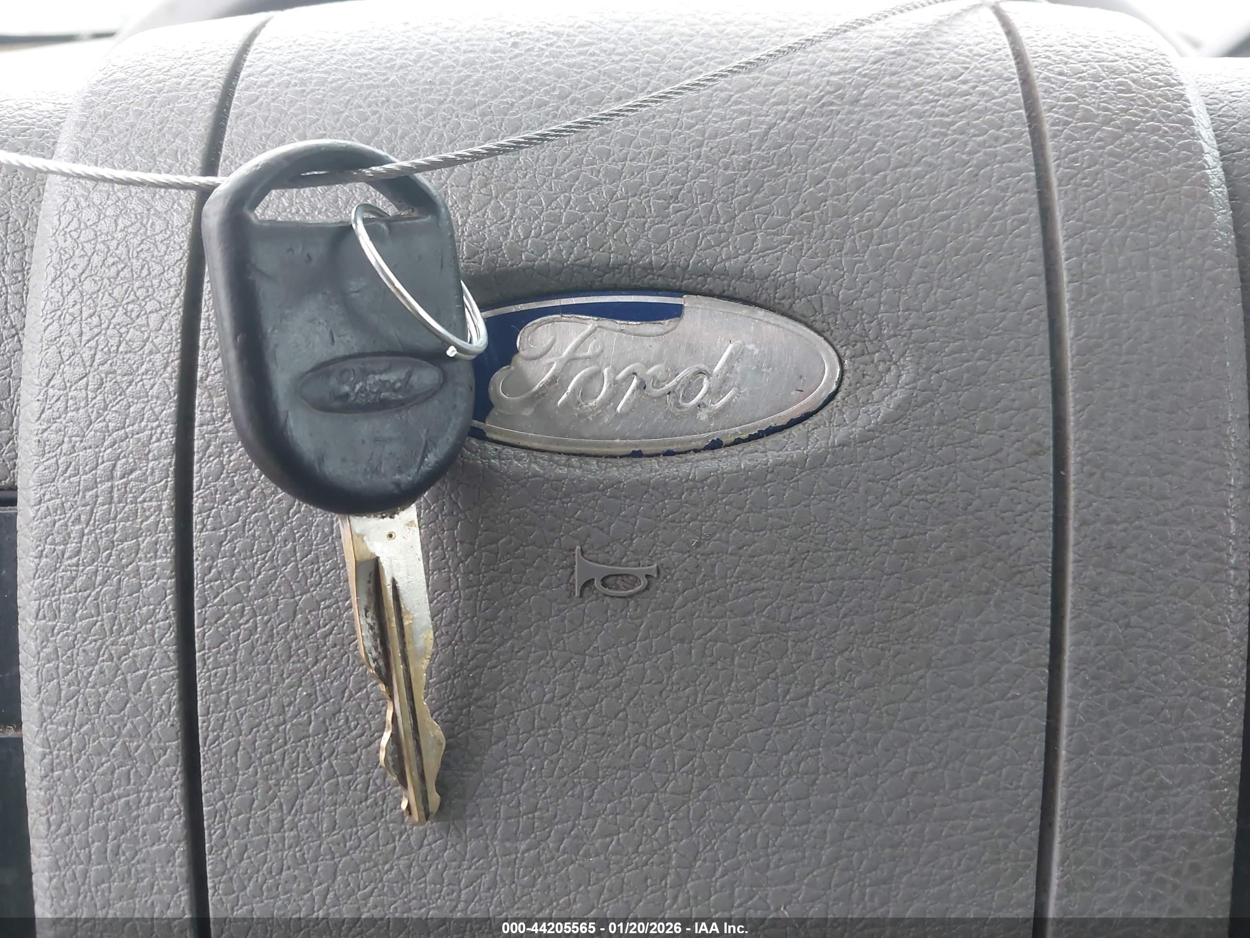 FORD F-150 image 11