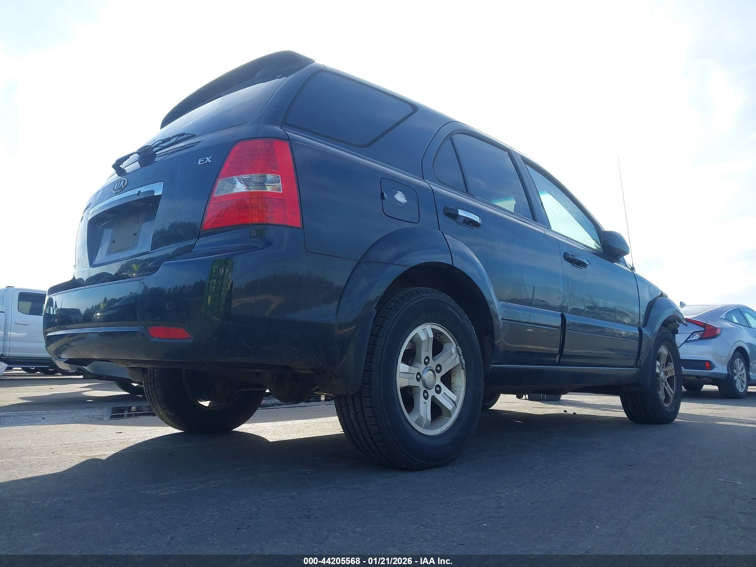 KIA SORENTO image 4