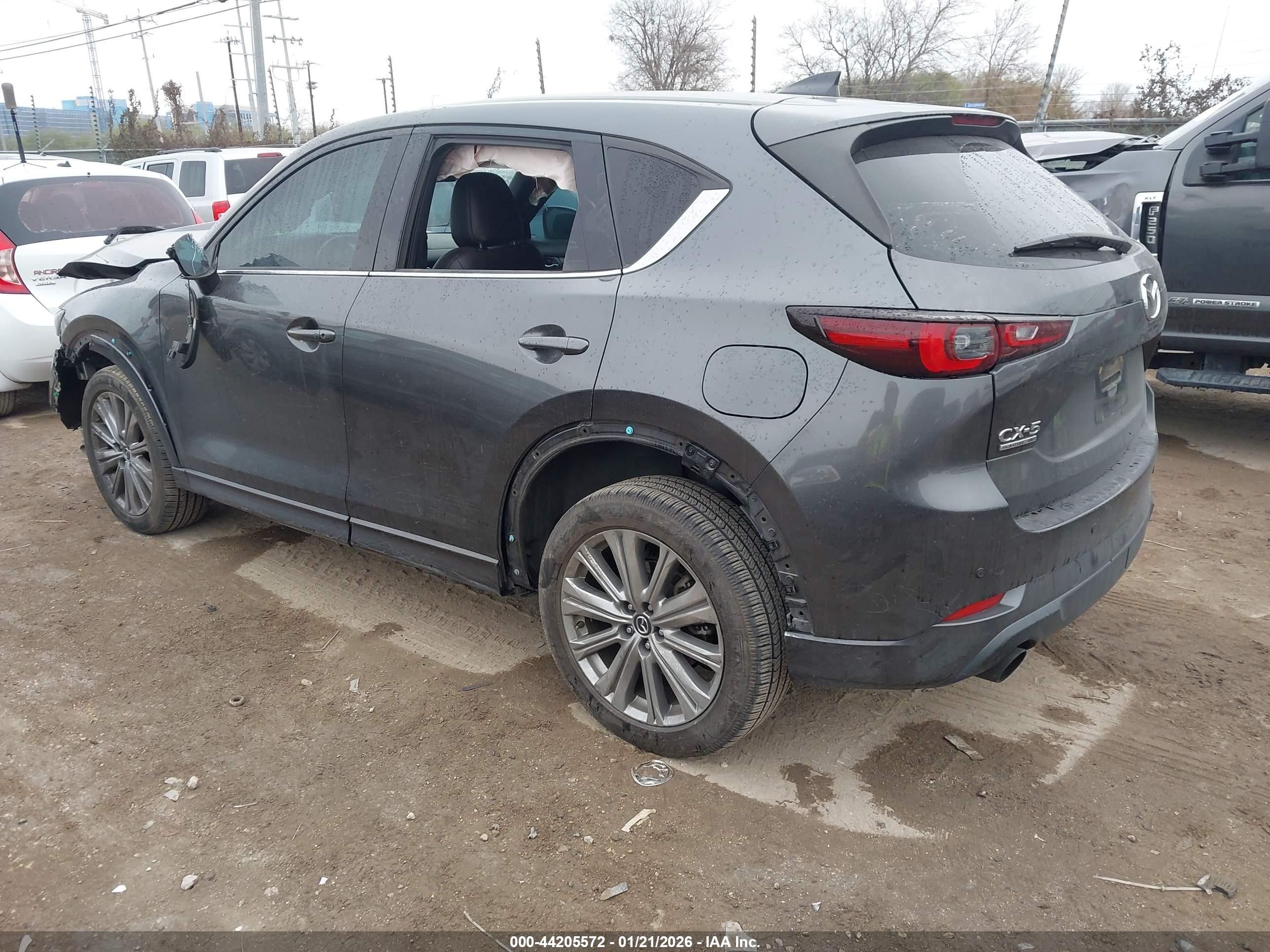 MAZDA CX-5 image 3