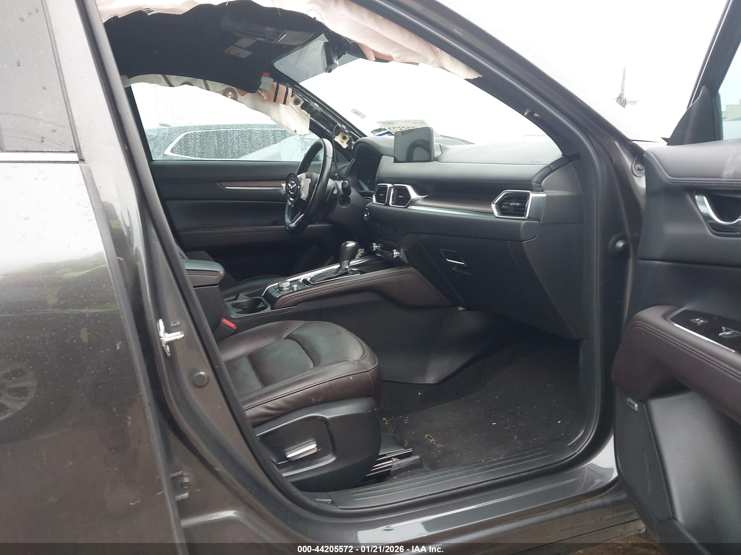 MAZDA CX-5 image 5