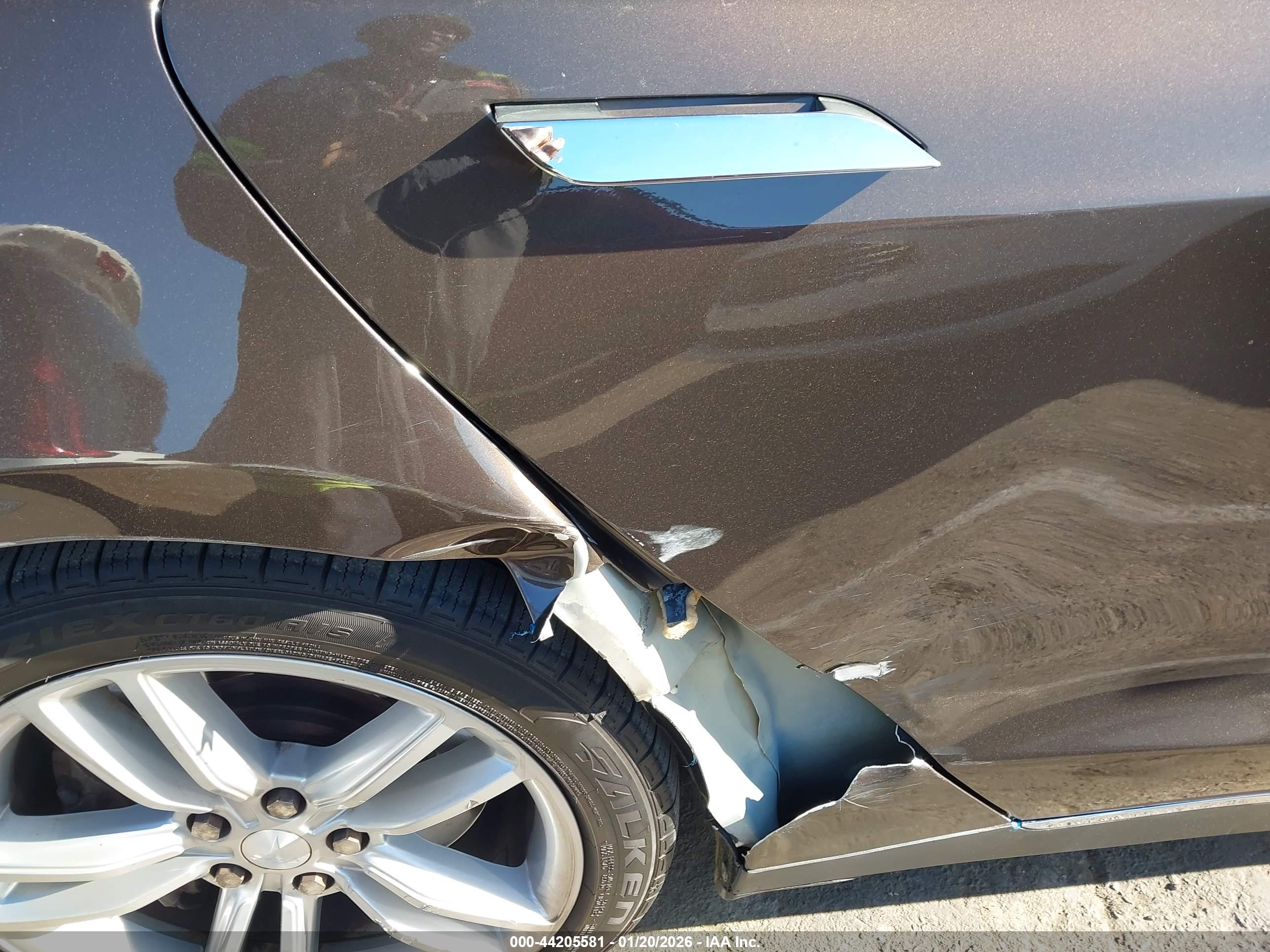 TESLA MODEL image 6