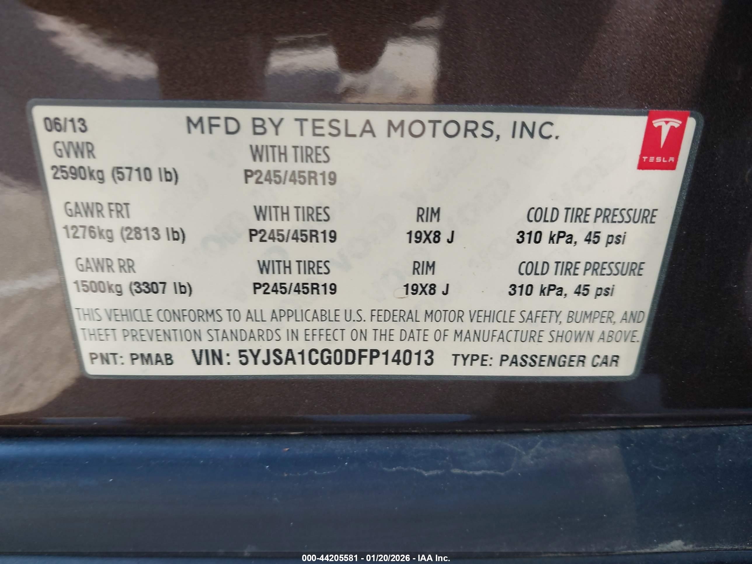 TESLA MODEL image 9