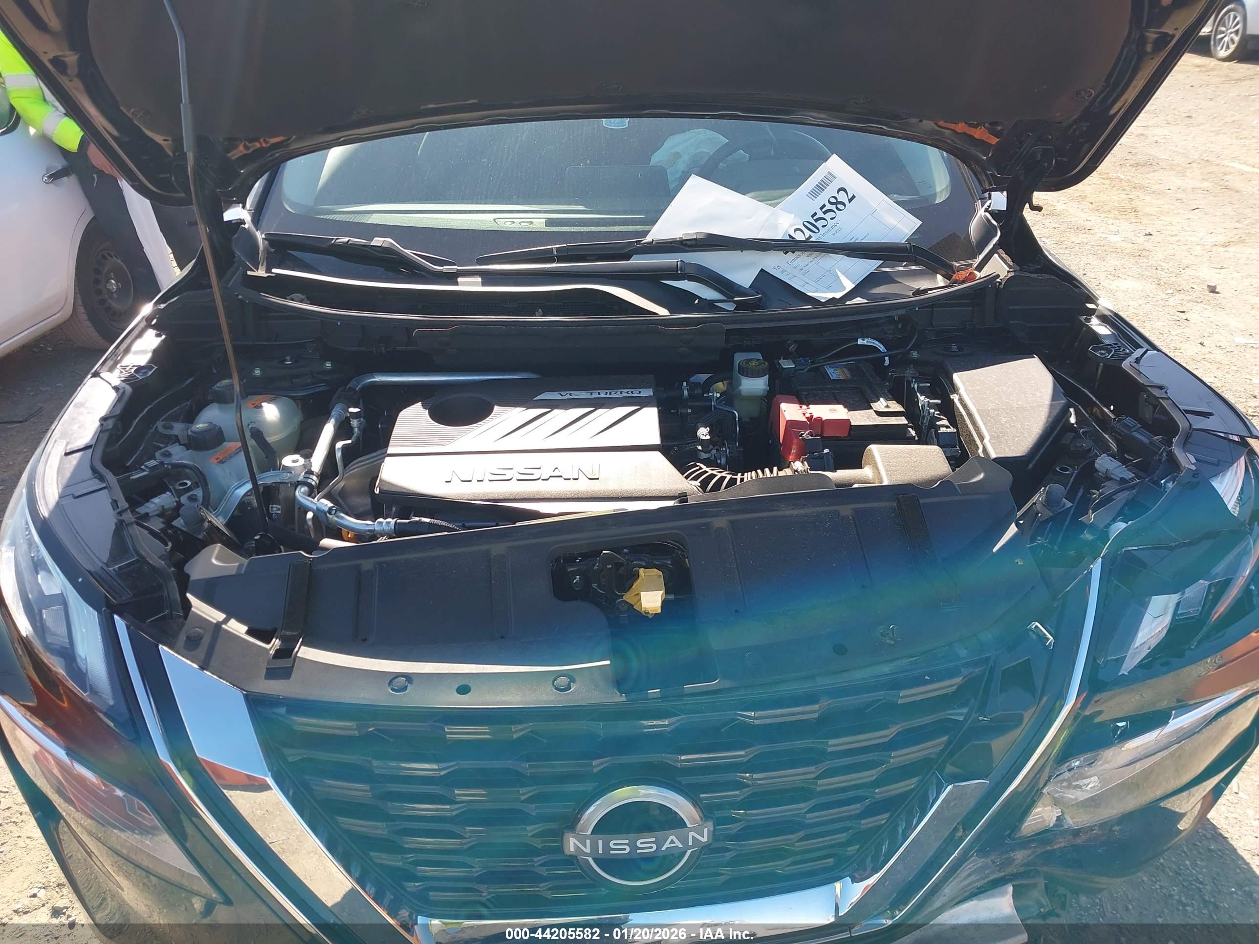 NISSAN ROGUE image 10