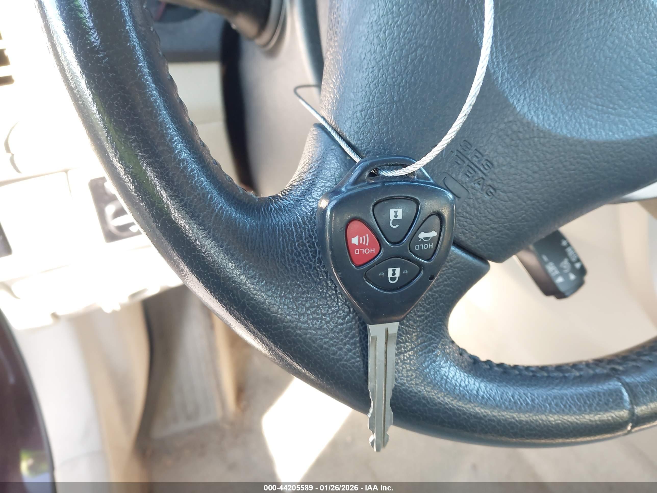 TOYOTA COROLLA image 11