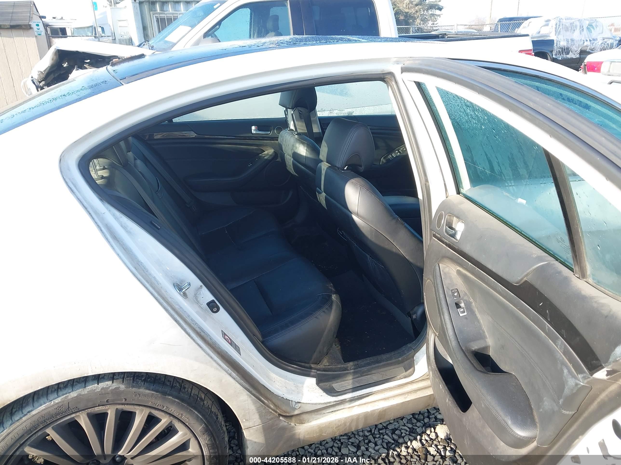 KIA CADENZA image 8