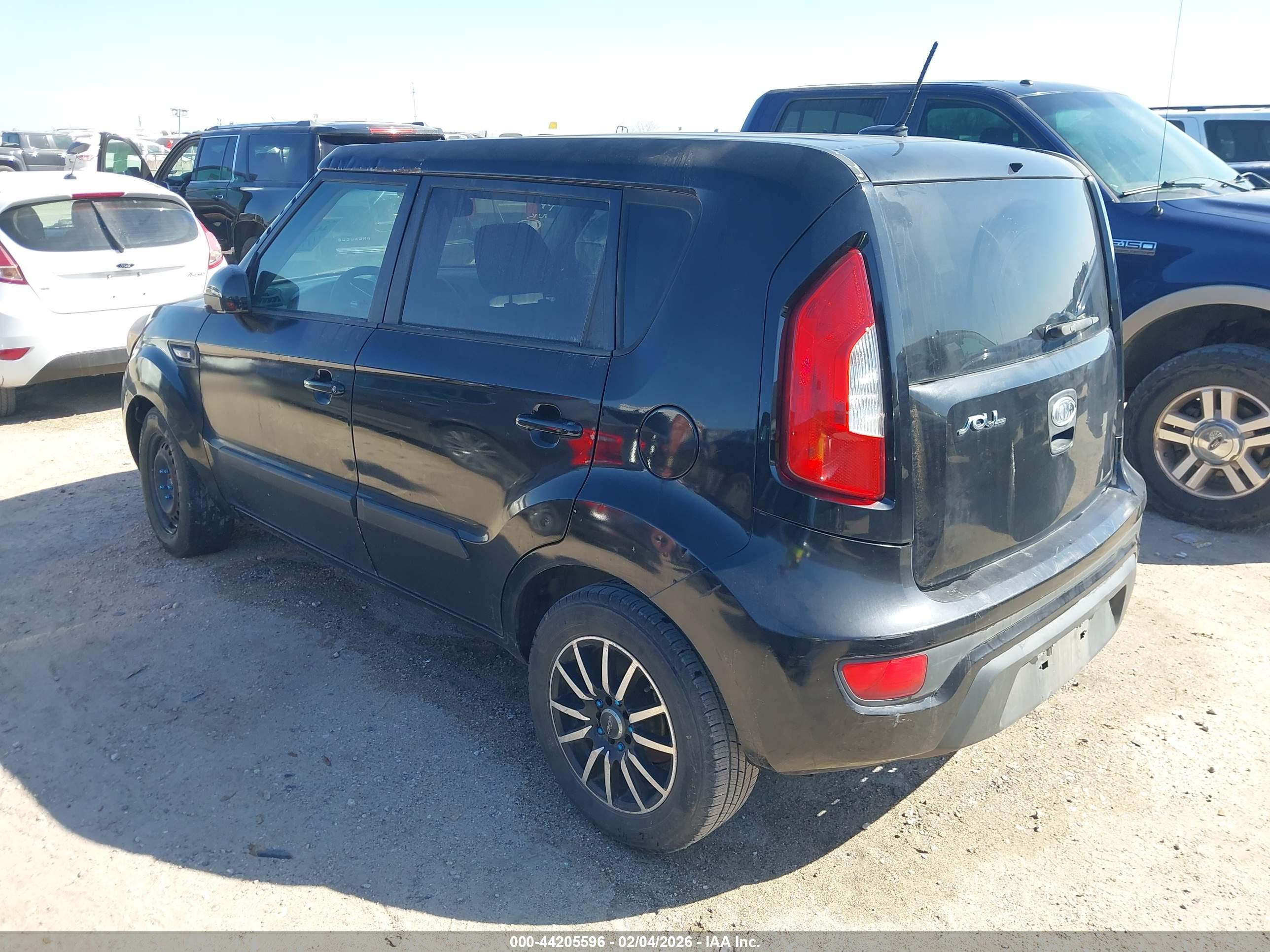 KIA SOUL image 3