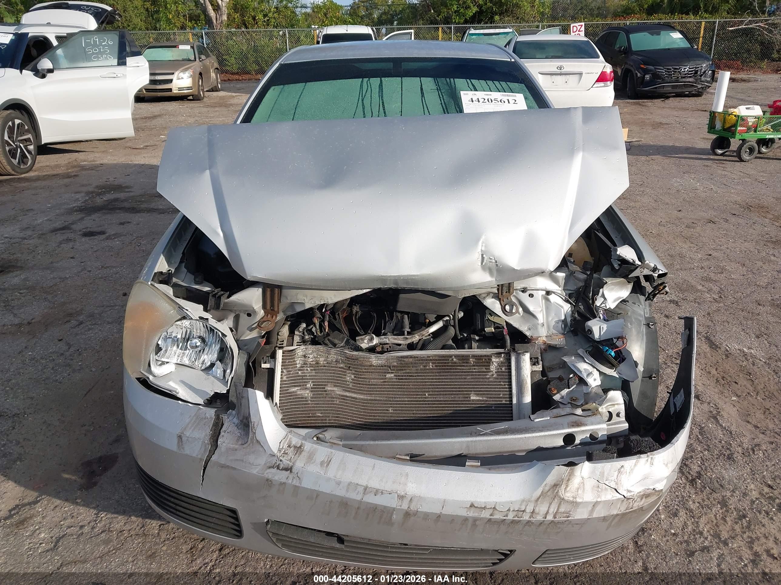 CHEVROLET COBALT image 6