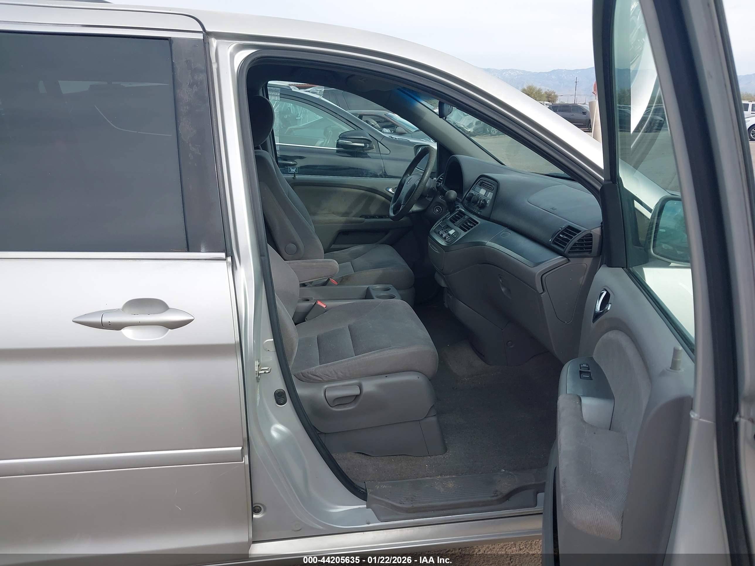 HONDA ODYSSEY image 5