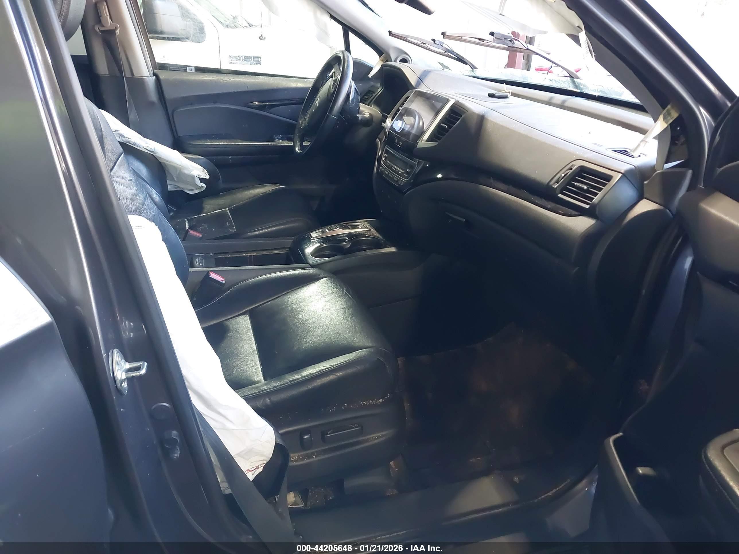 HONDA PILOT image 5