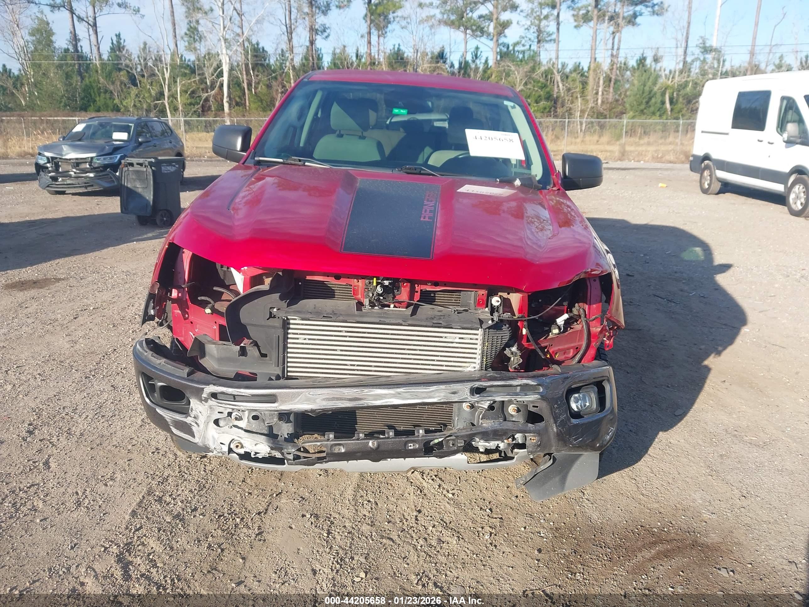 FORD RANGER image 6
