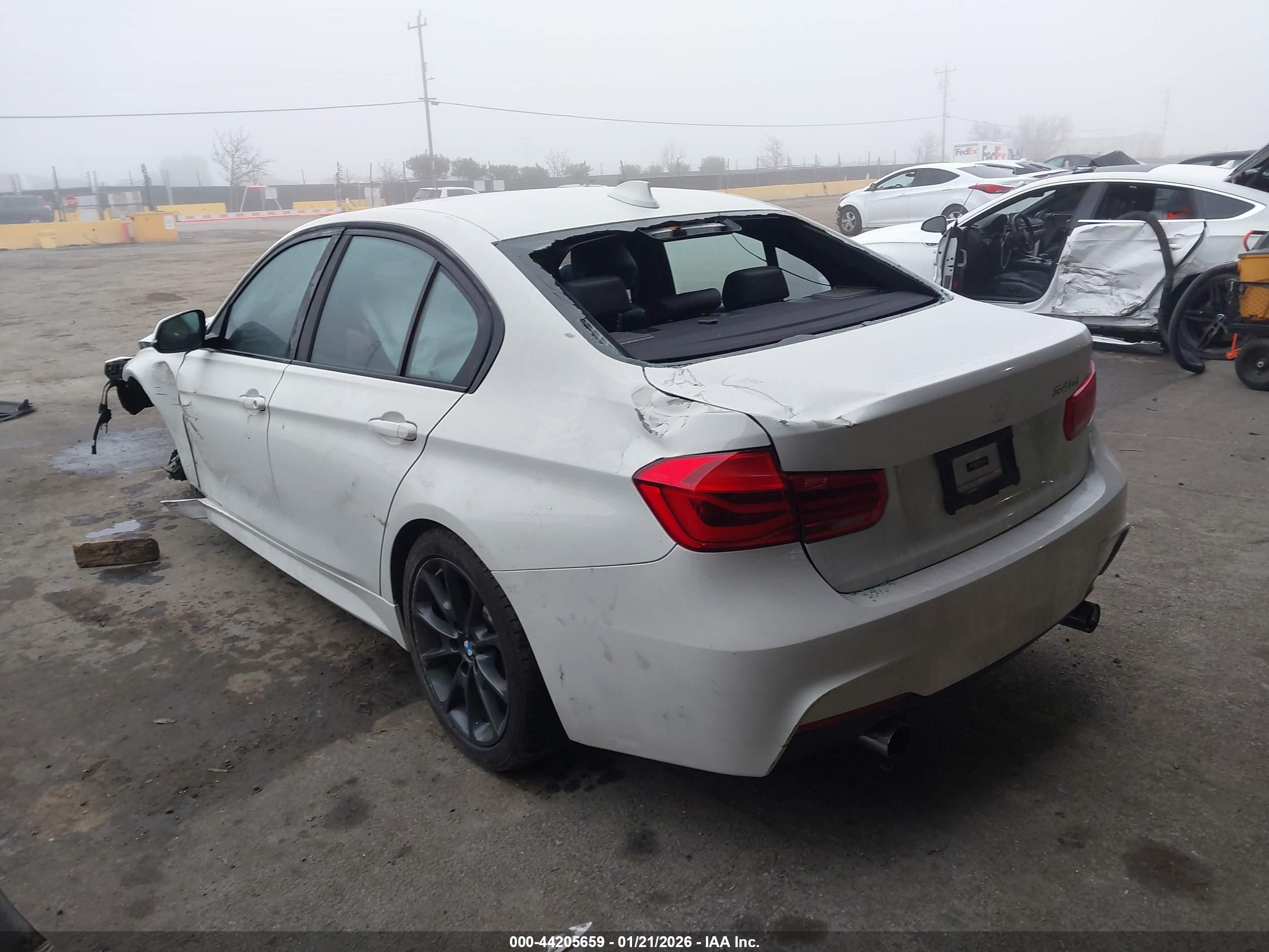 BMW 340I image 3