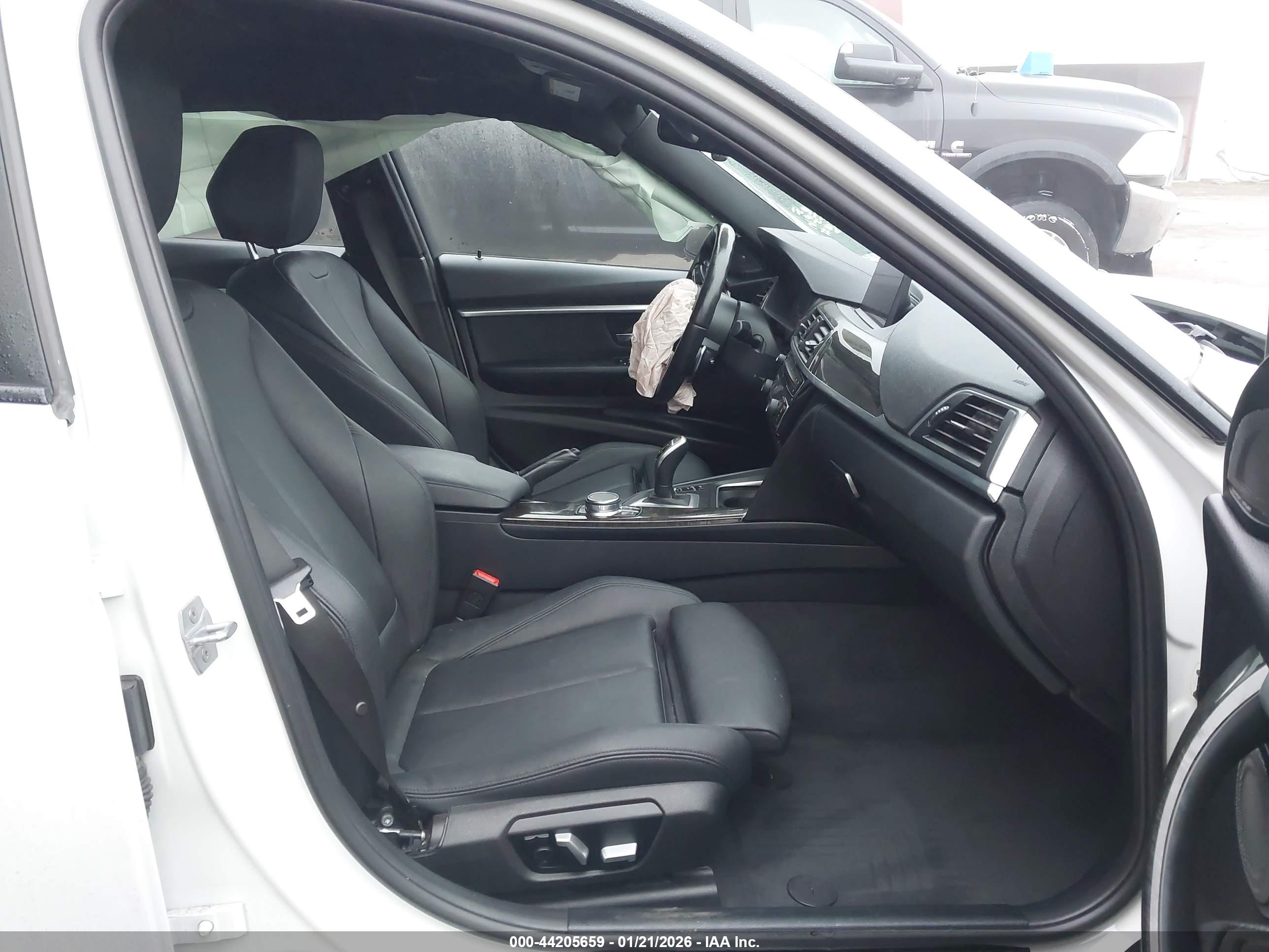 BMW 340I image 5