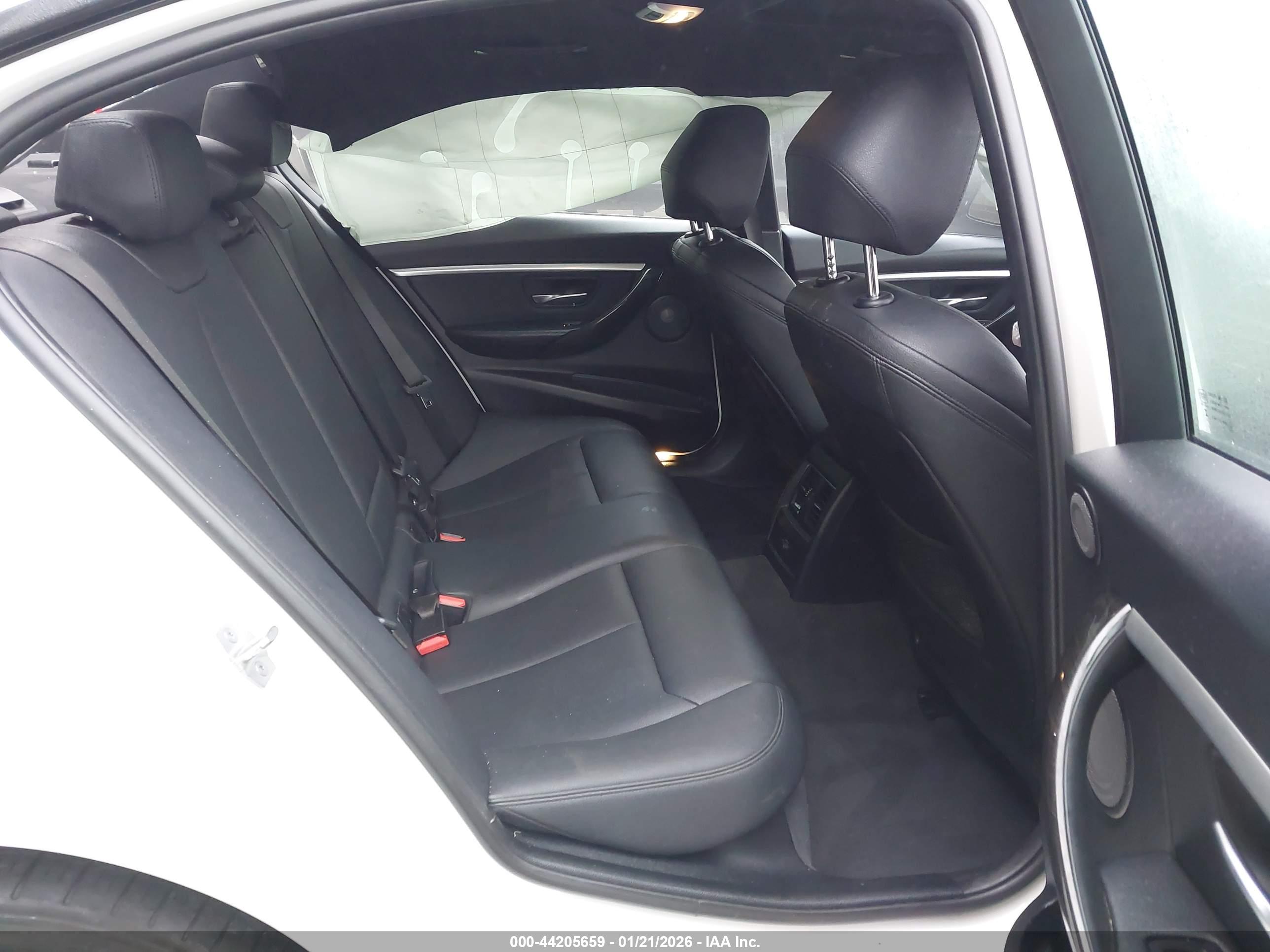 BMW 340I image 8