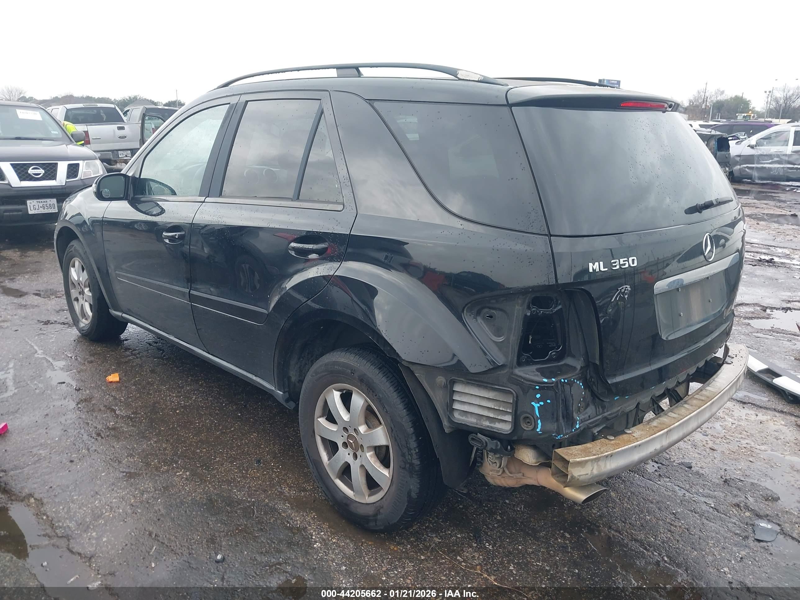 MERCEDES-BENZ ML image 3