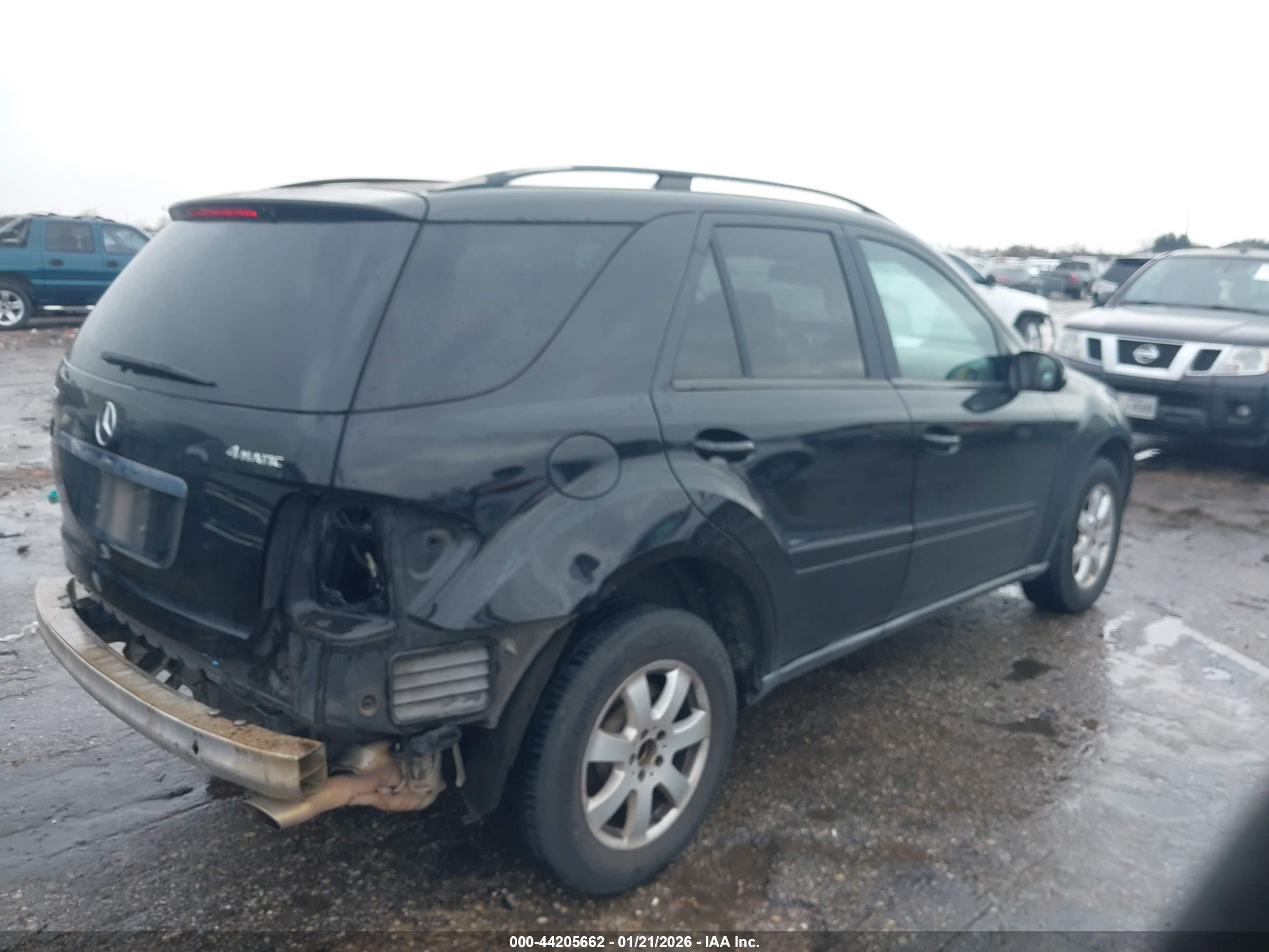 MERCEDES-BENZ ML image 4