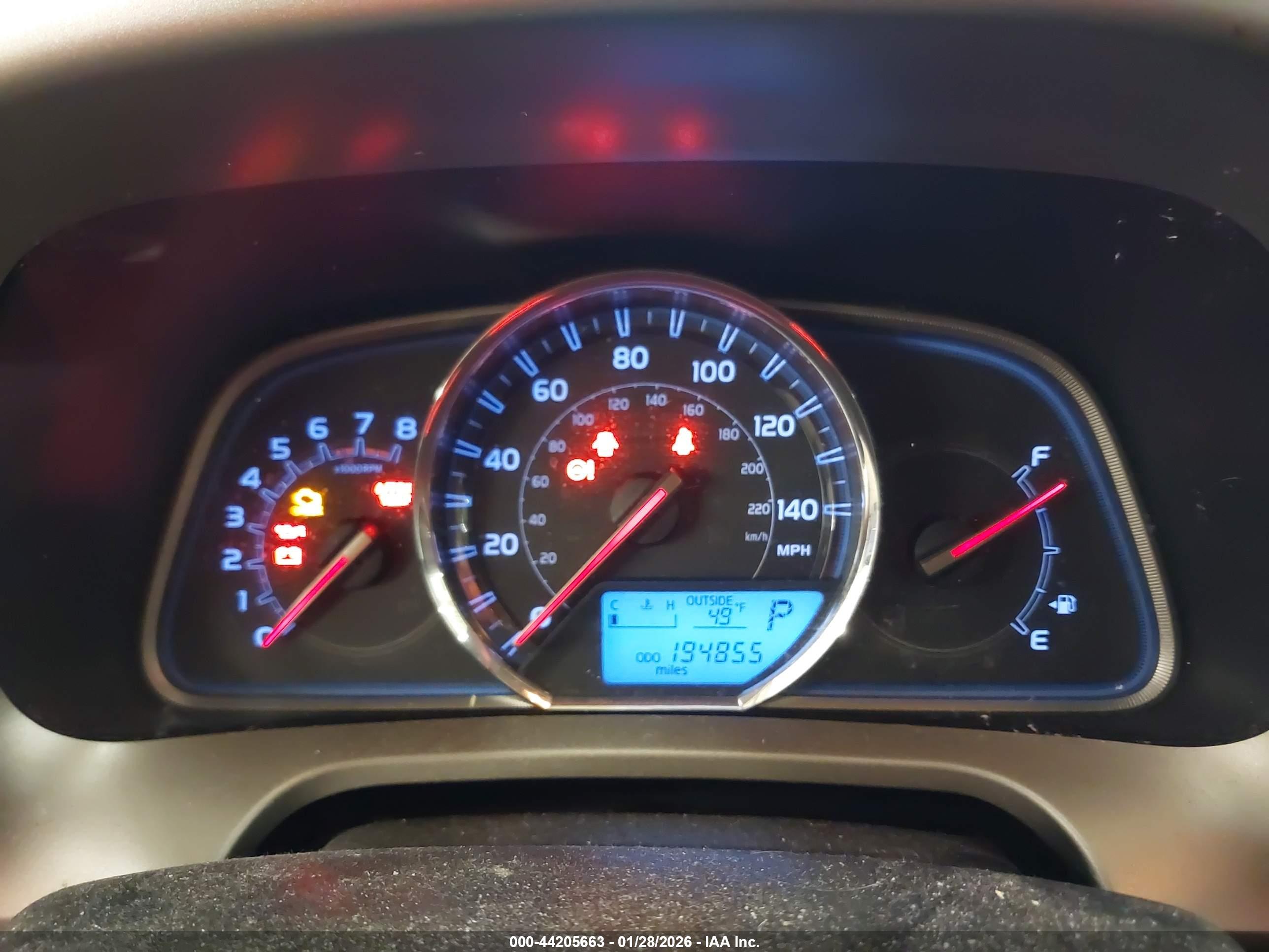 TOYOTA RAV4 image 7