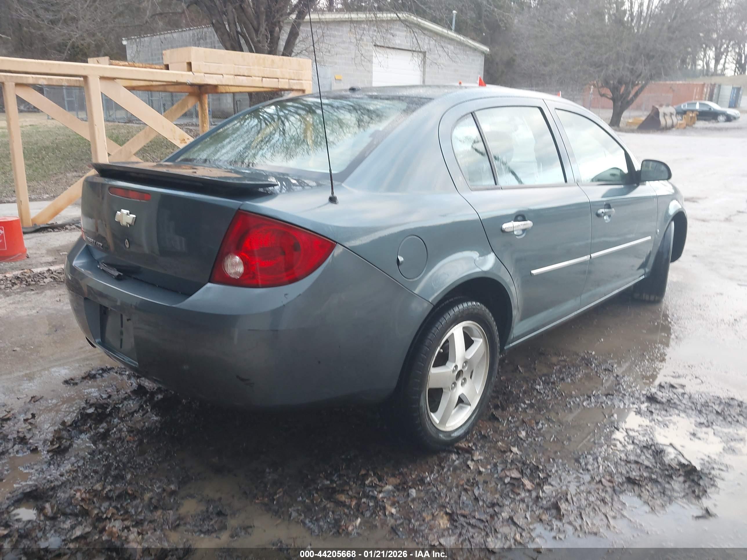 CHEVROLET COBALT image 4