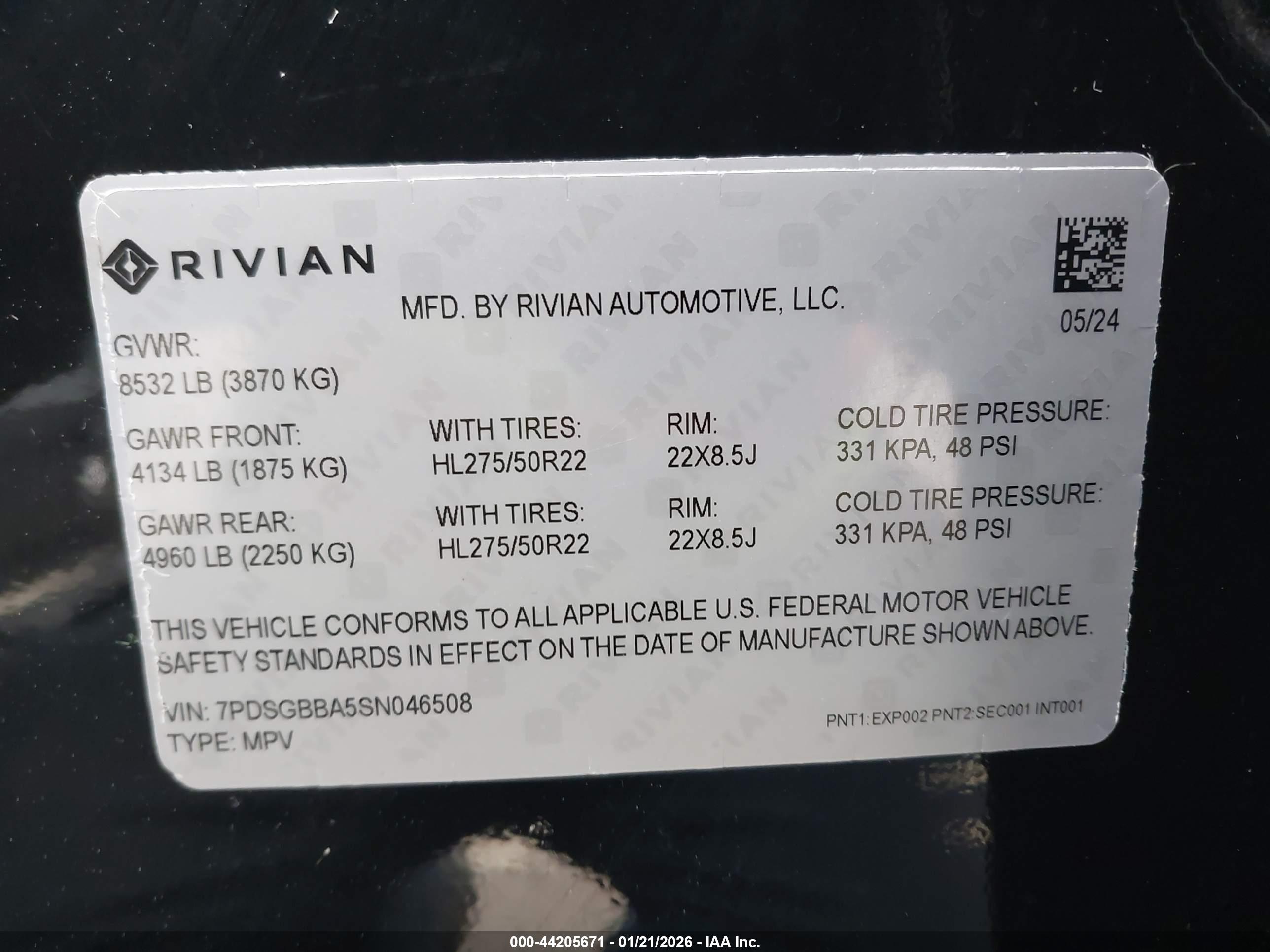 RIVIAN R1S image 9