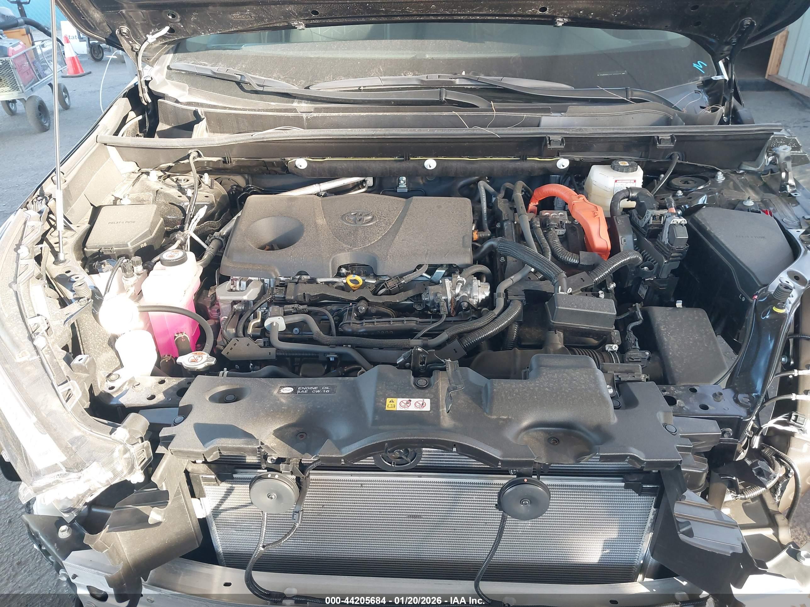 TOYOTA RAV4 image 10