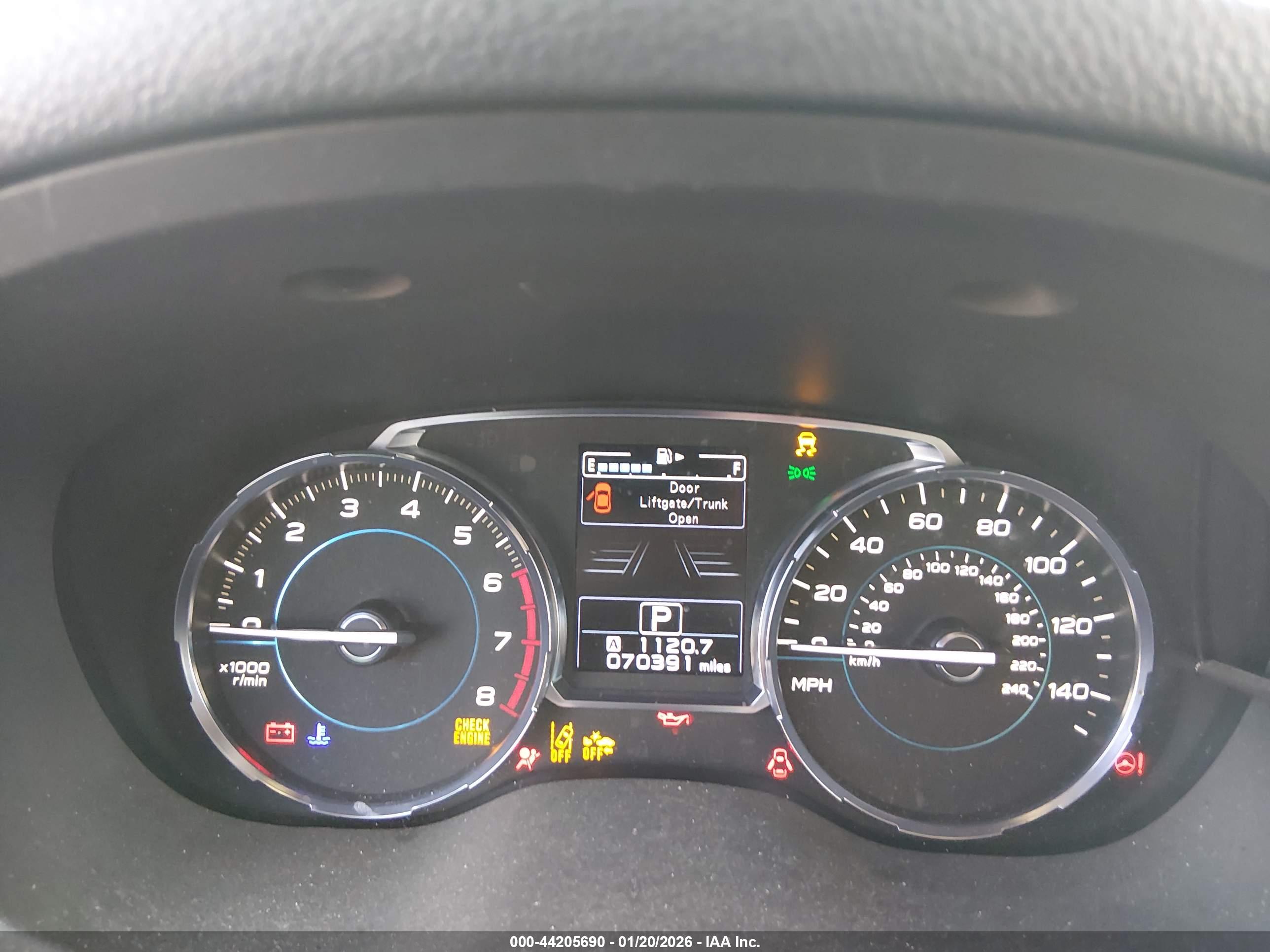 SUBARU FORESTER image 7
