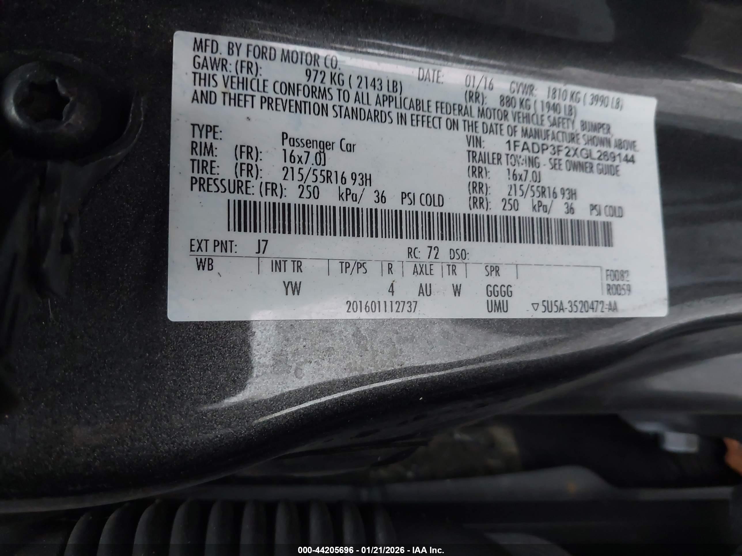 FORD FOCUS image 9