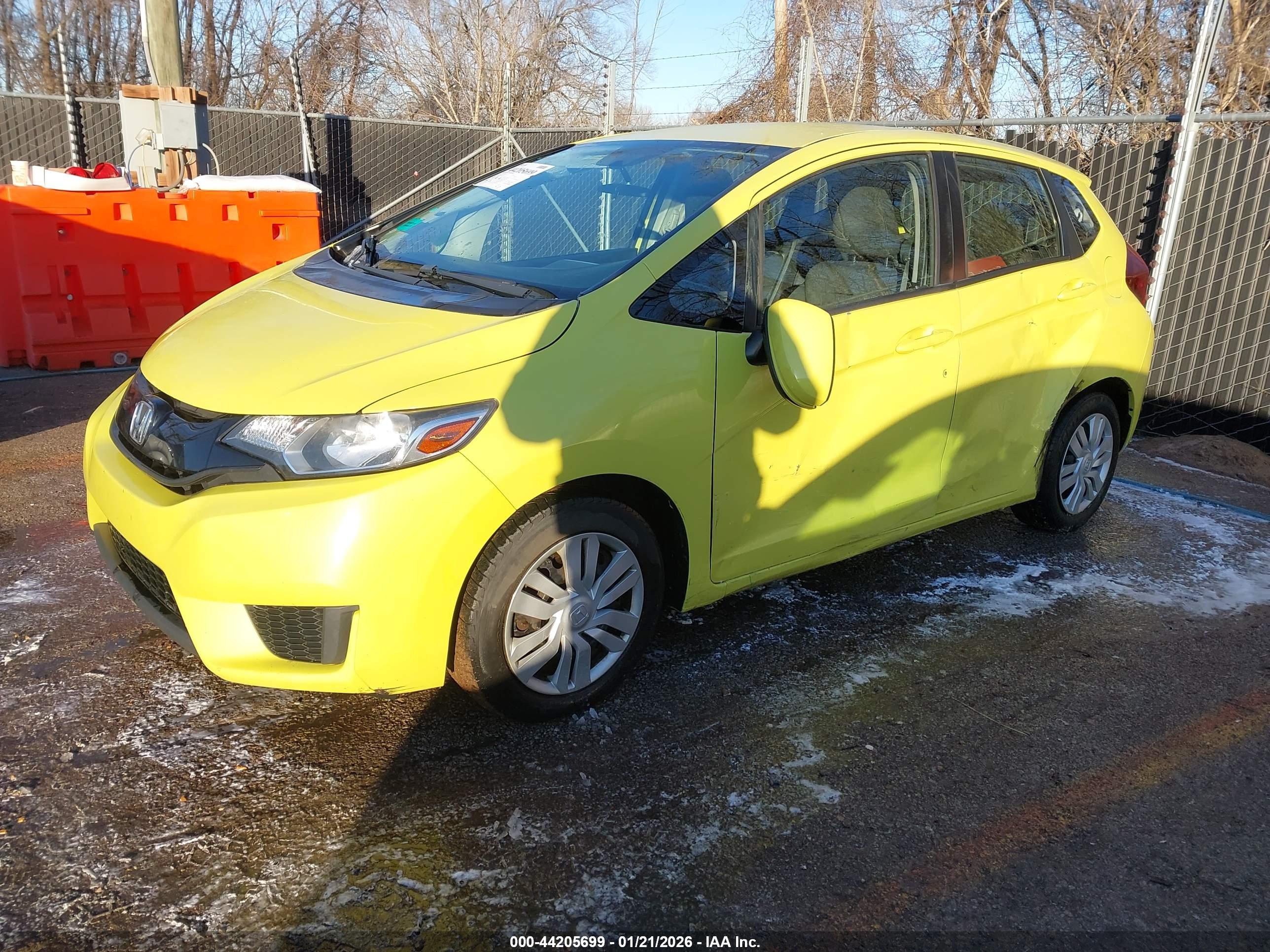 HONDA FIT image 2