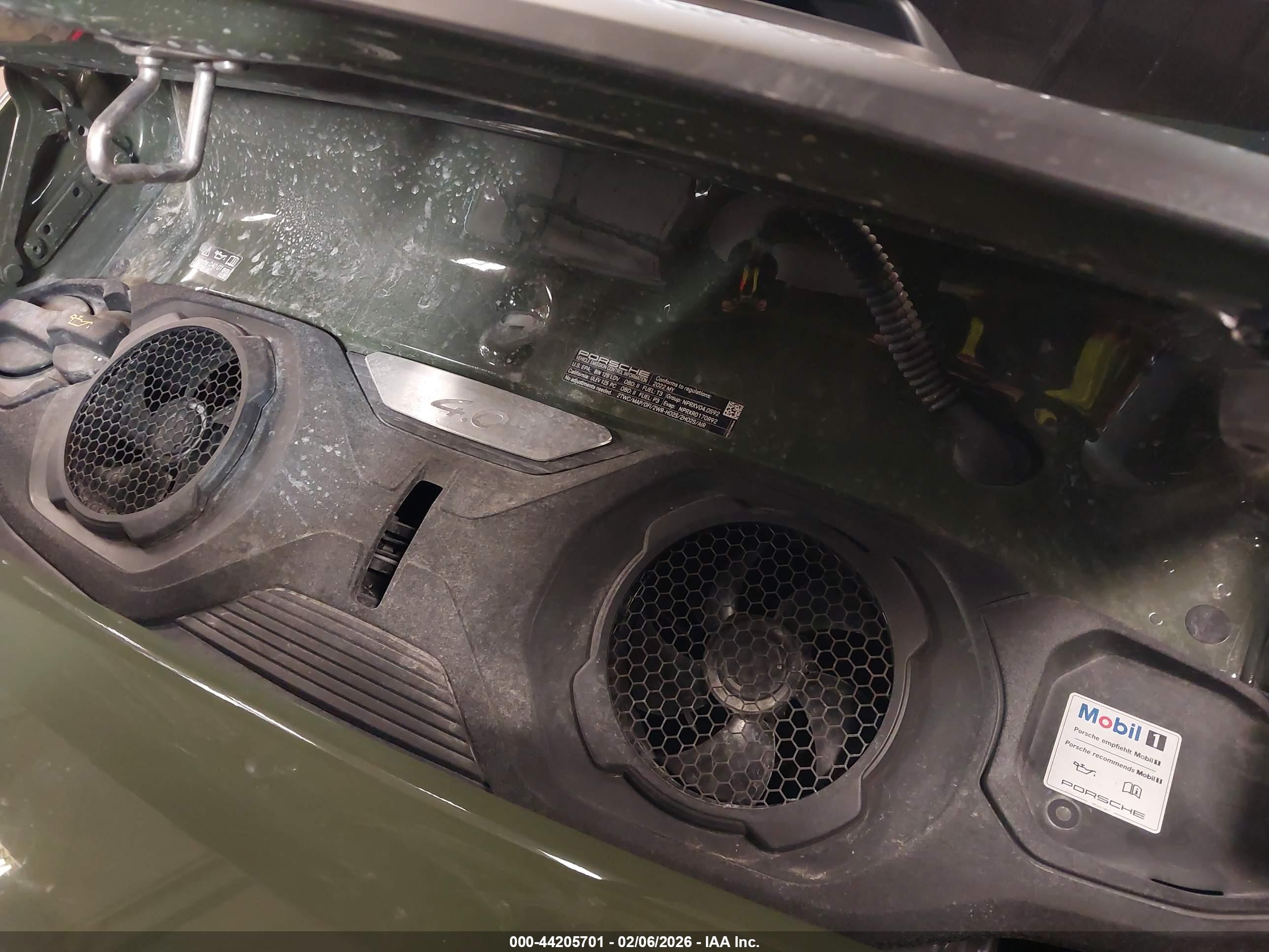 PORSCHE 911 image 10