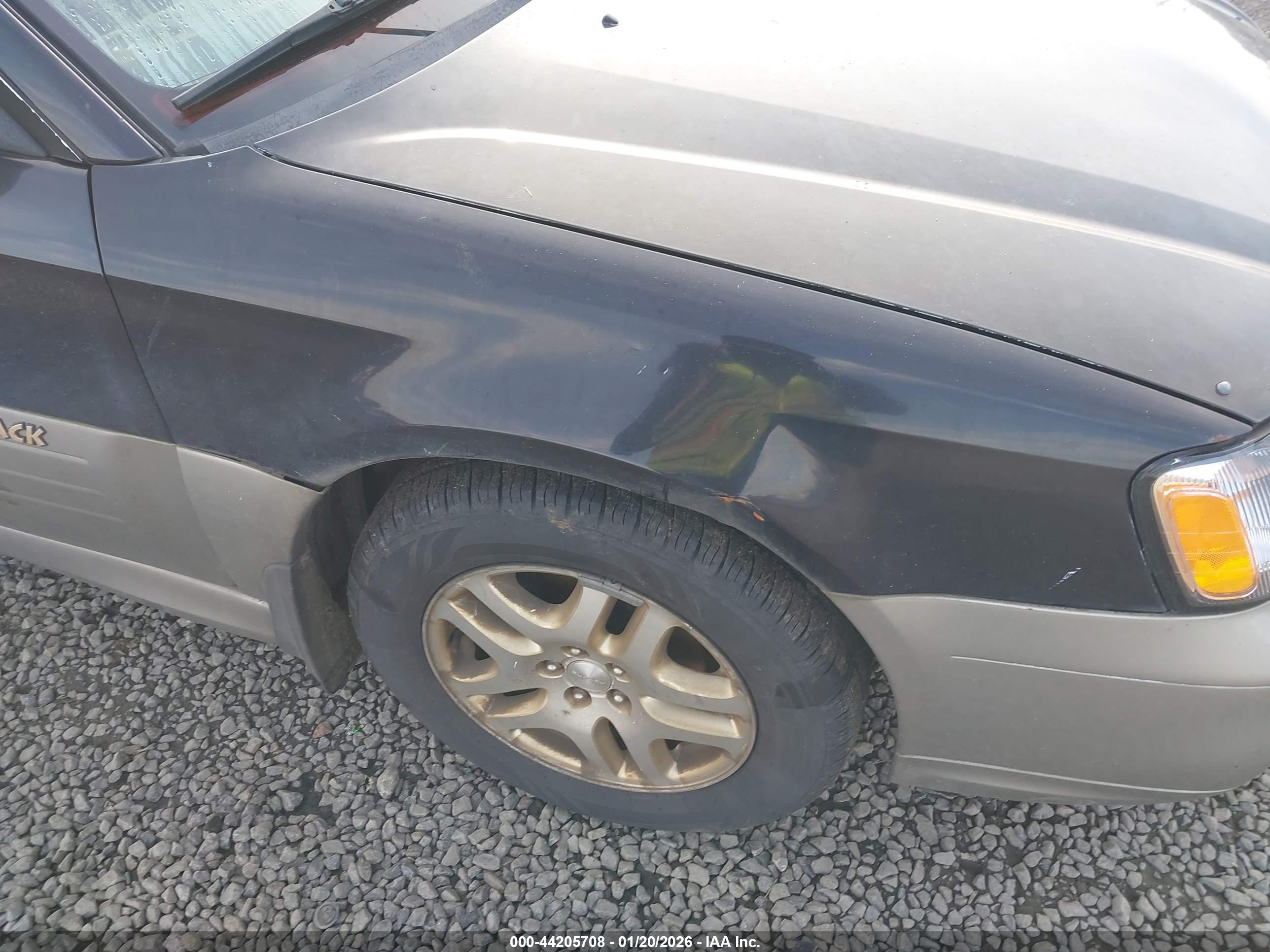 SUBARU OUTBACK image 6