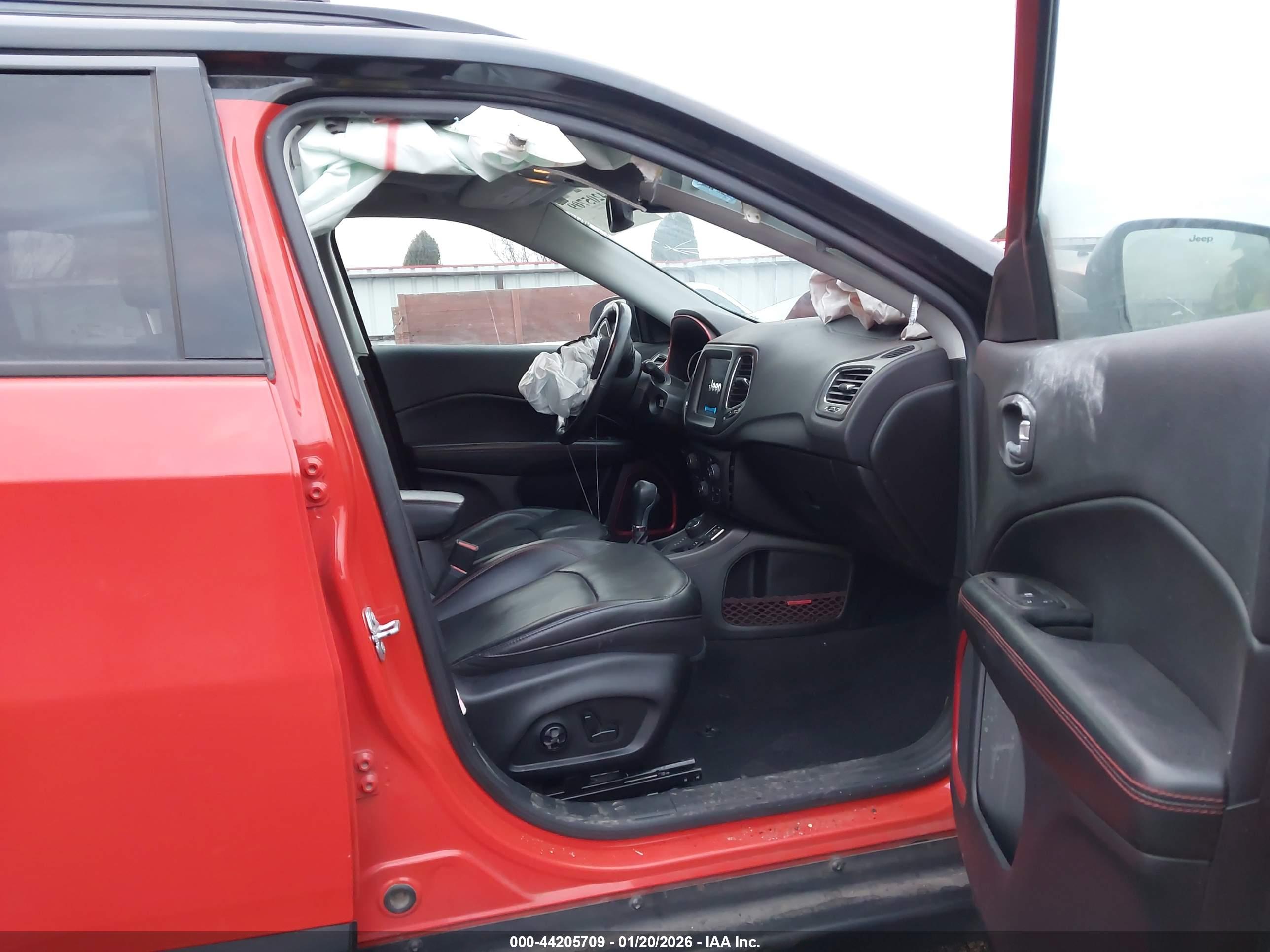 JEEP COMPASS image 5