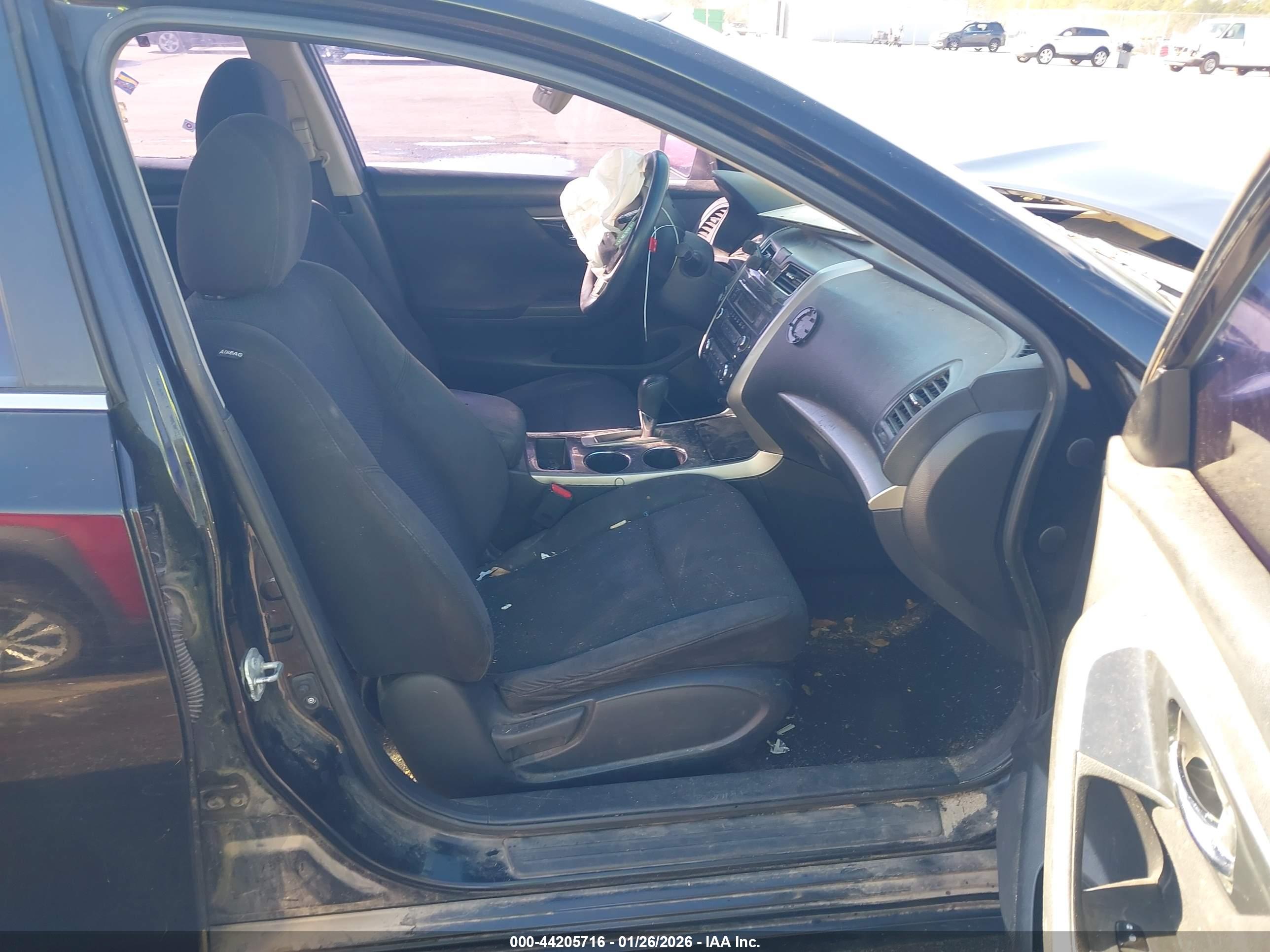 NISSAN ALTIMA image 5