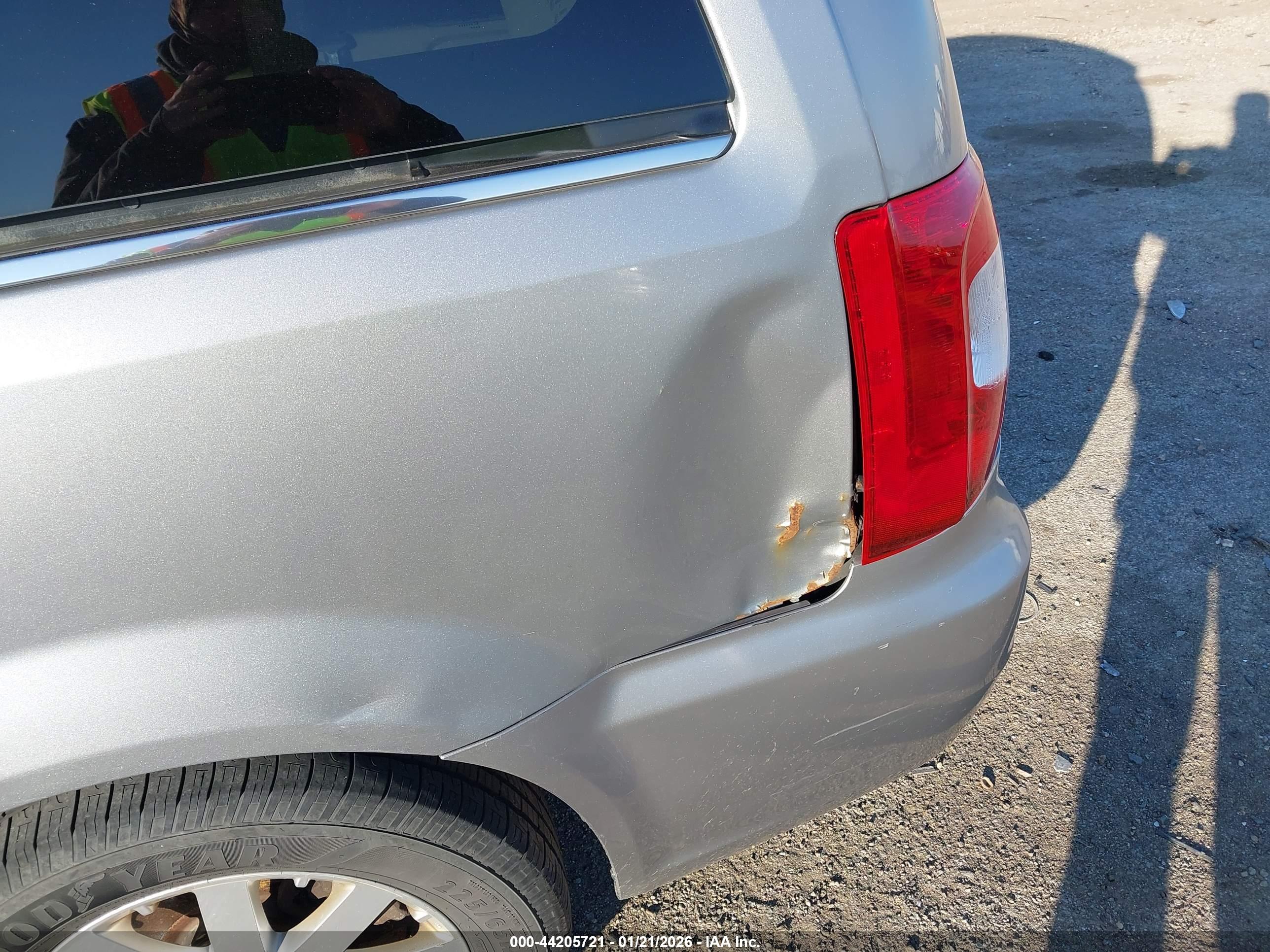 CHRYSLER TOWN image 6