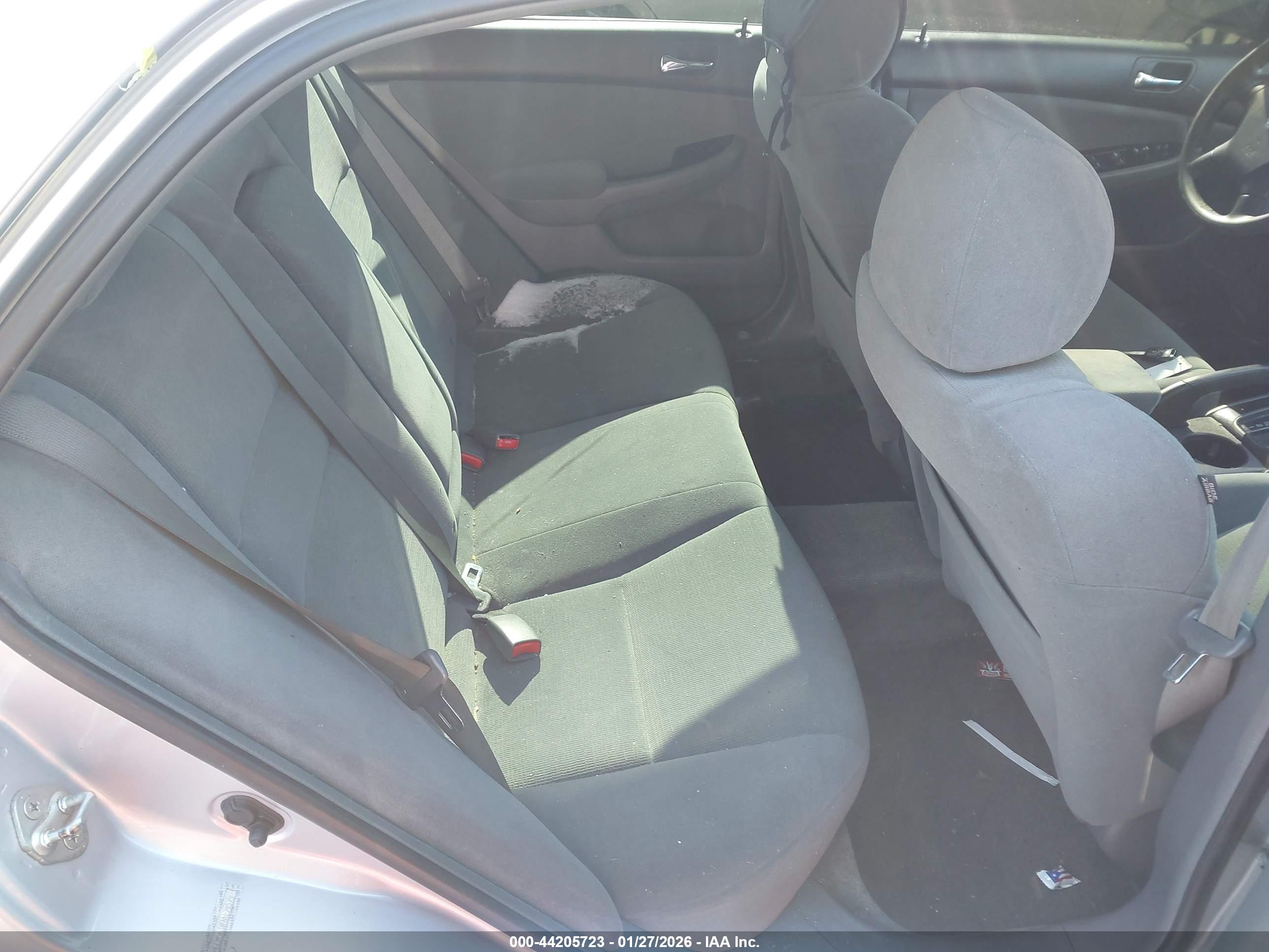 HONDA ACCORD image 8
