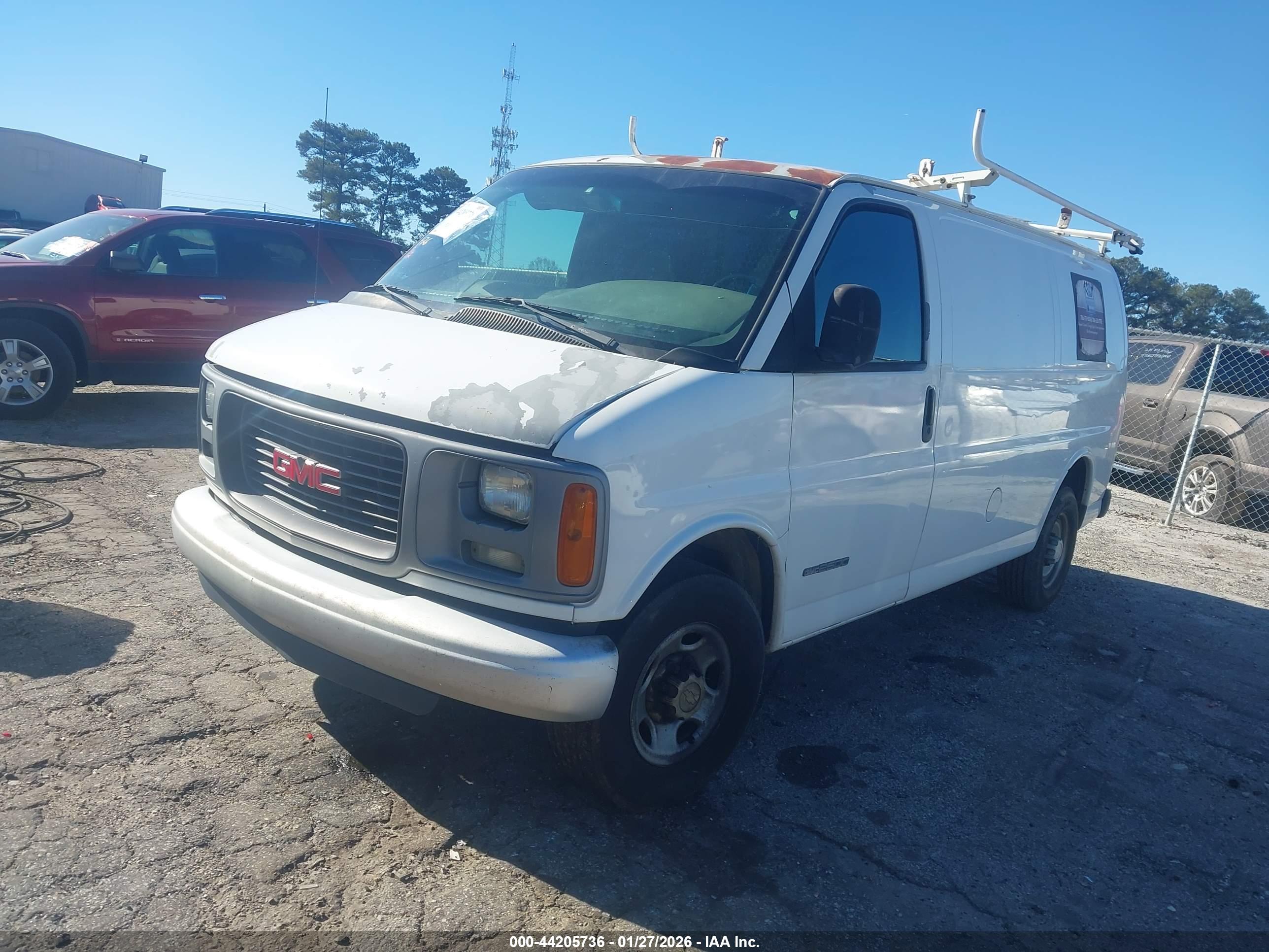 GMC SAVANA image 2
