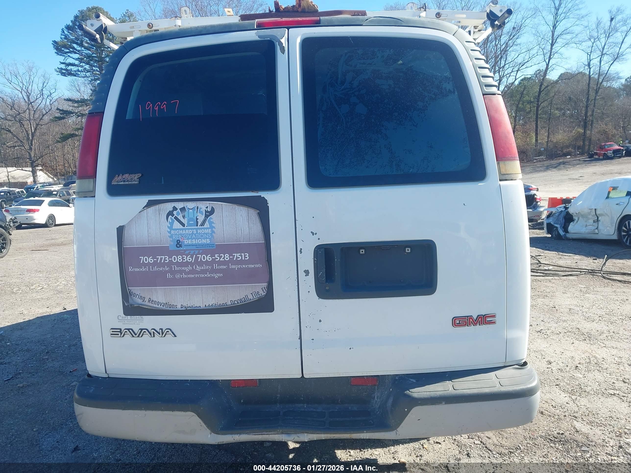 GMC SAVANA image 6