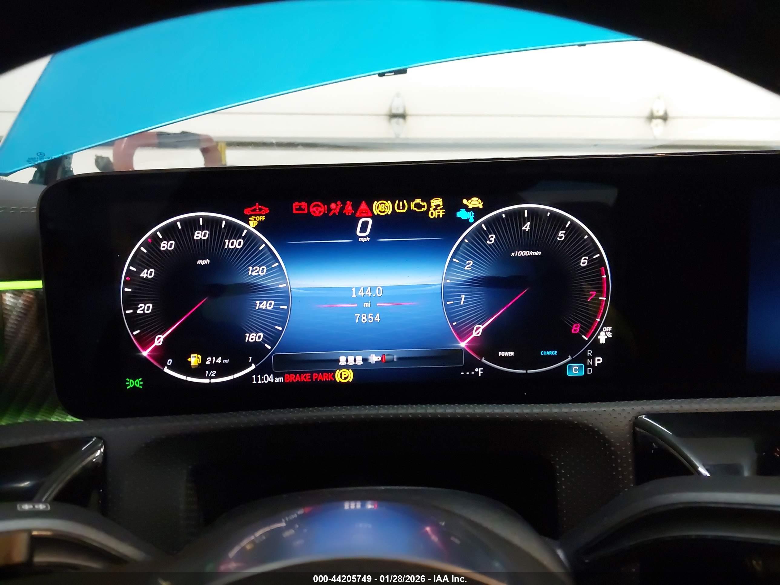 MERCEDES-BENZ CLA image 7