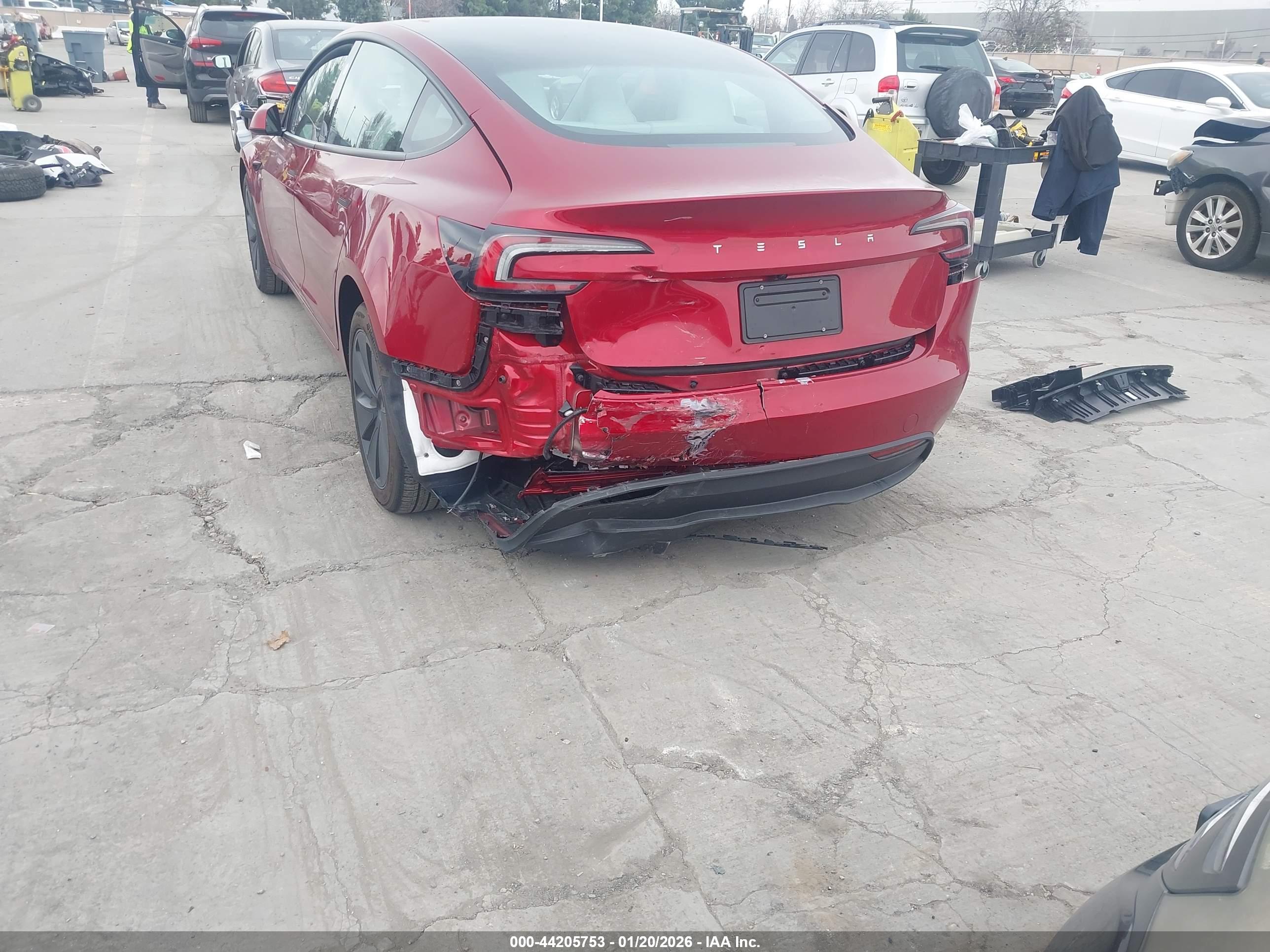 TESLA MODEL image 6