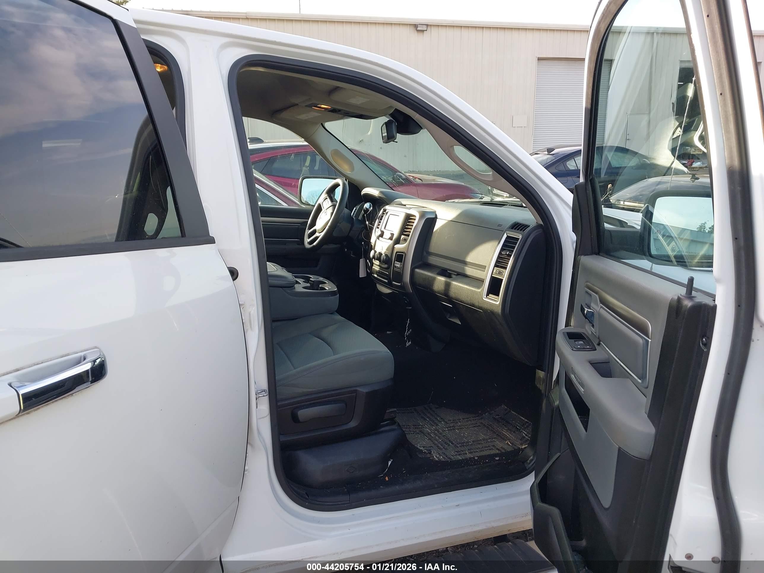 RAM 1500 image 5