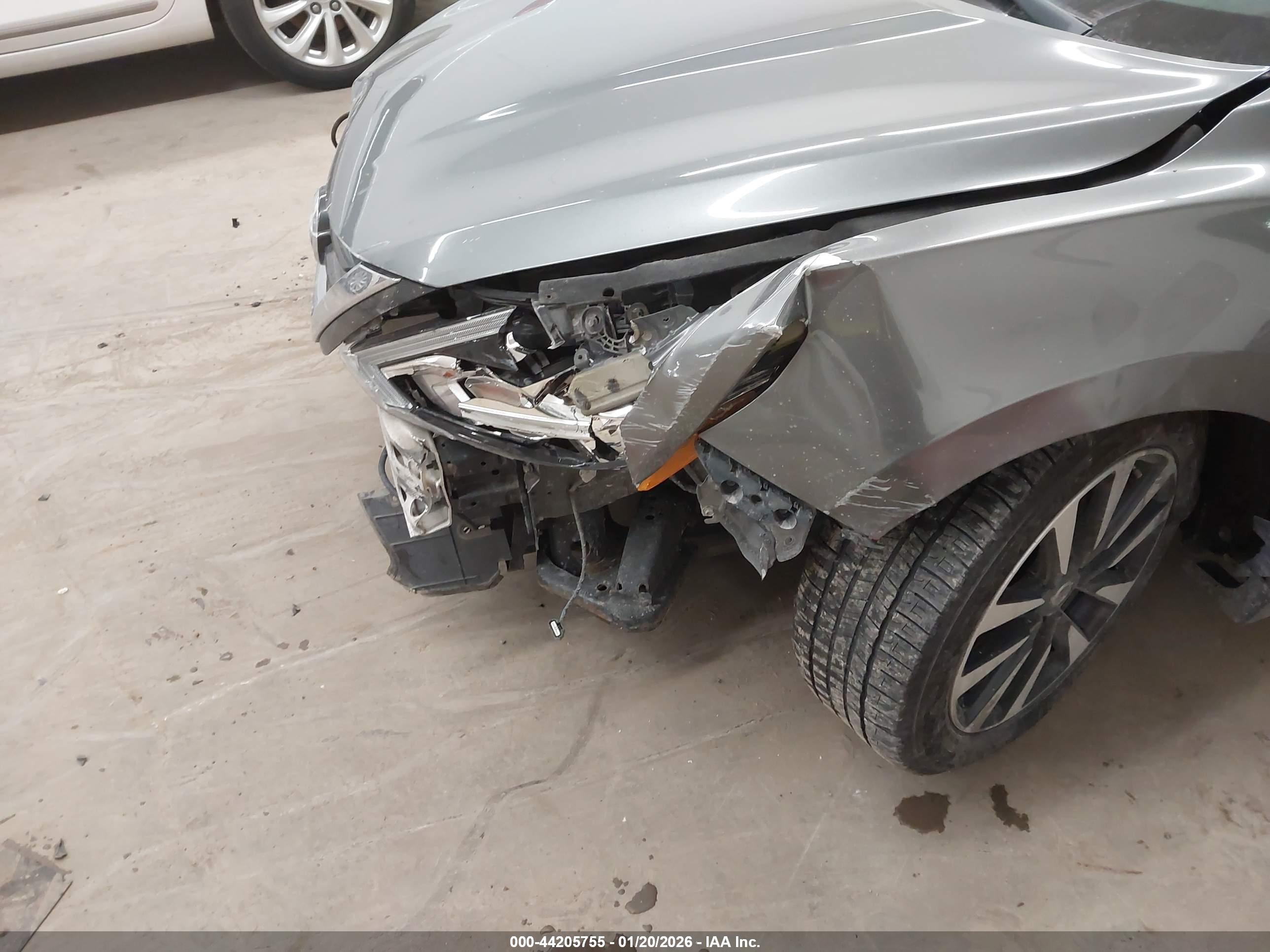 NISSAN ALTIMA image 6