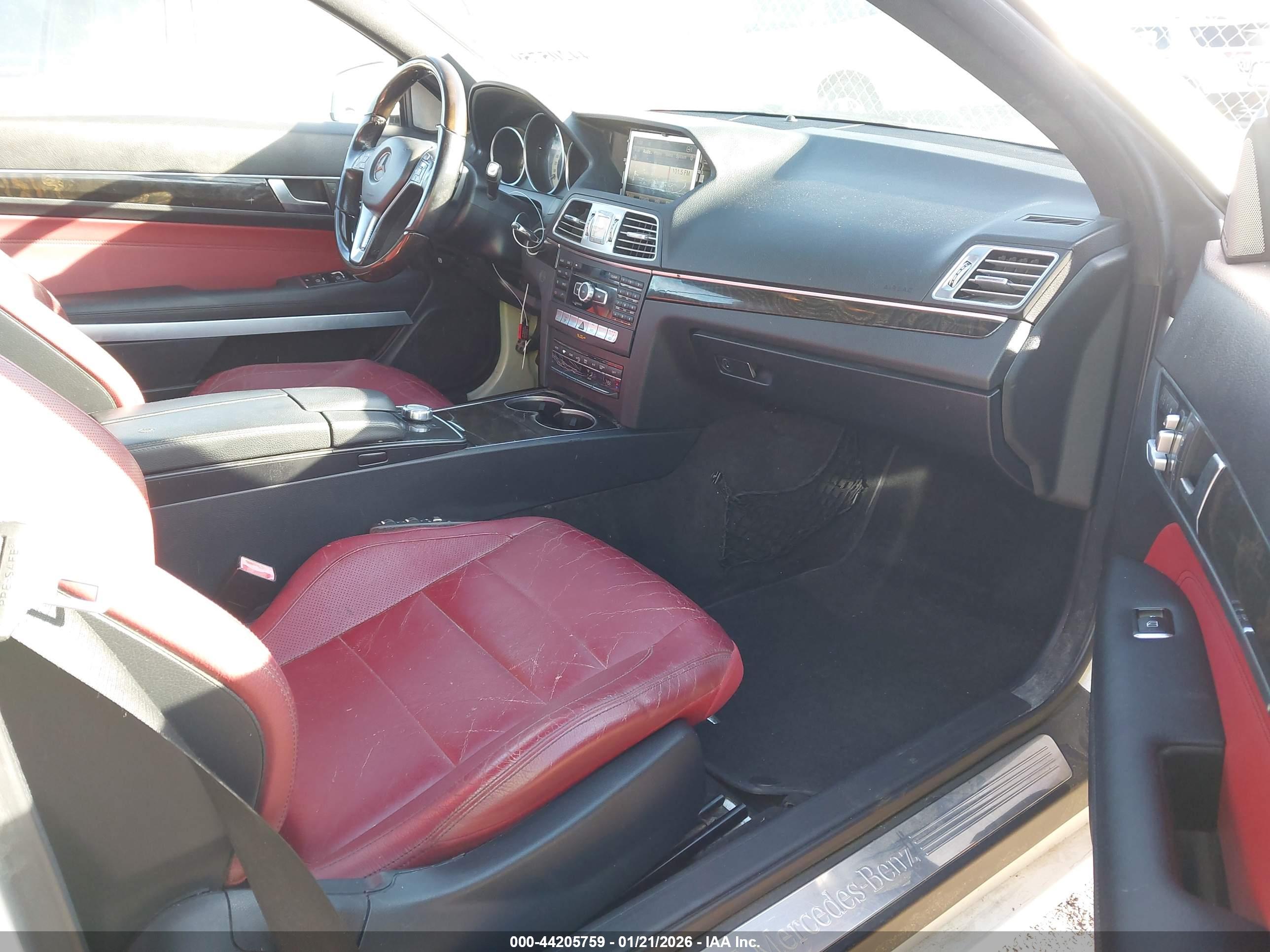 MERCEDES-BENZ E image 5