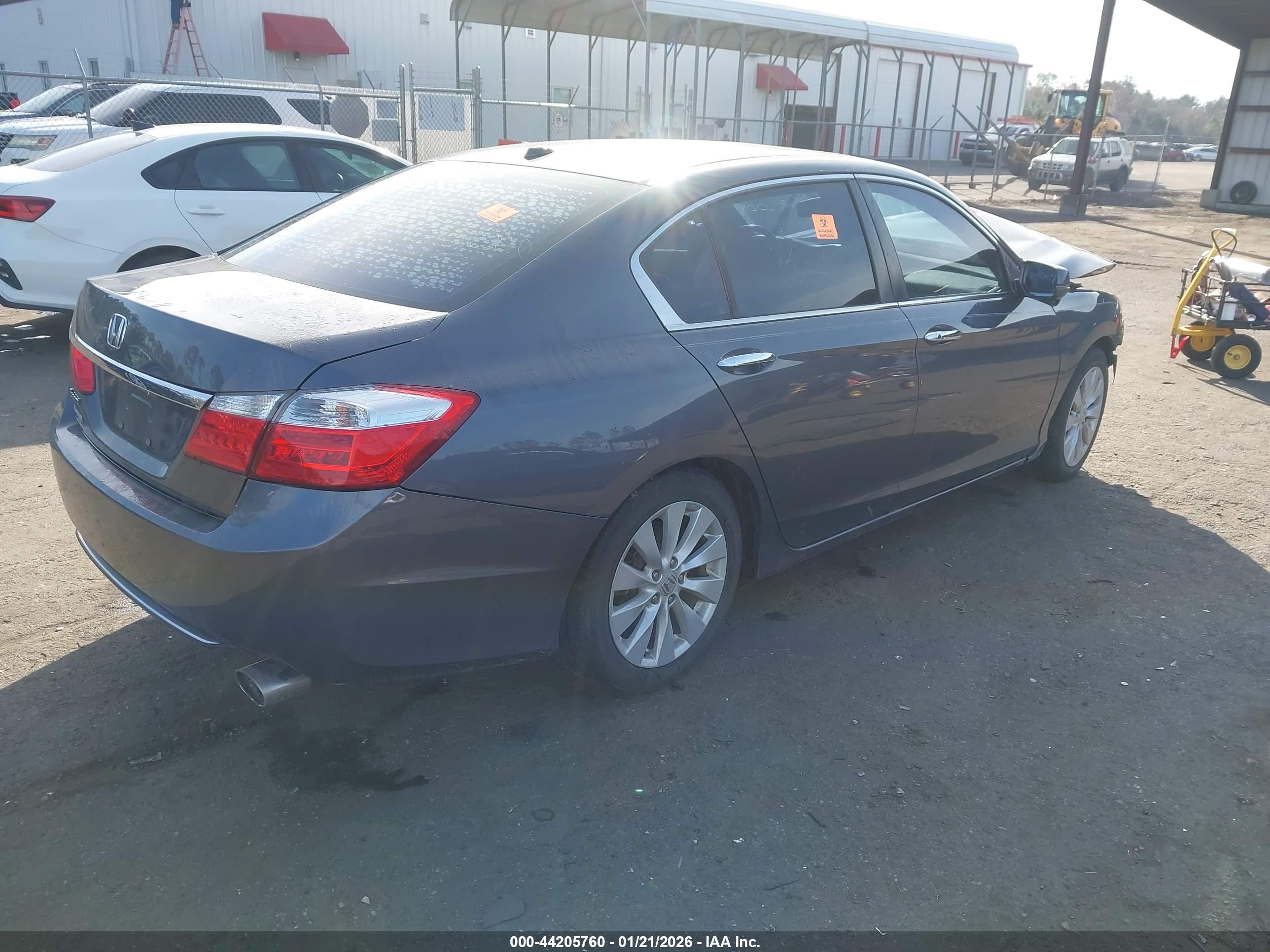 HONDA ACCORD image 4