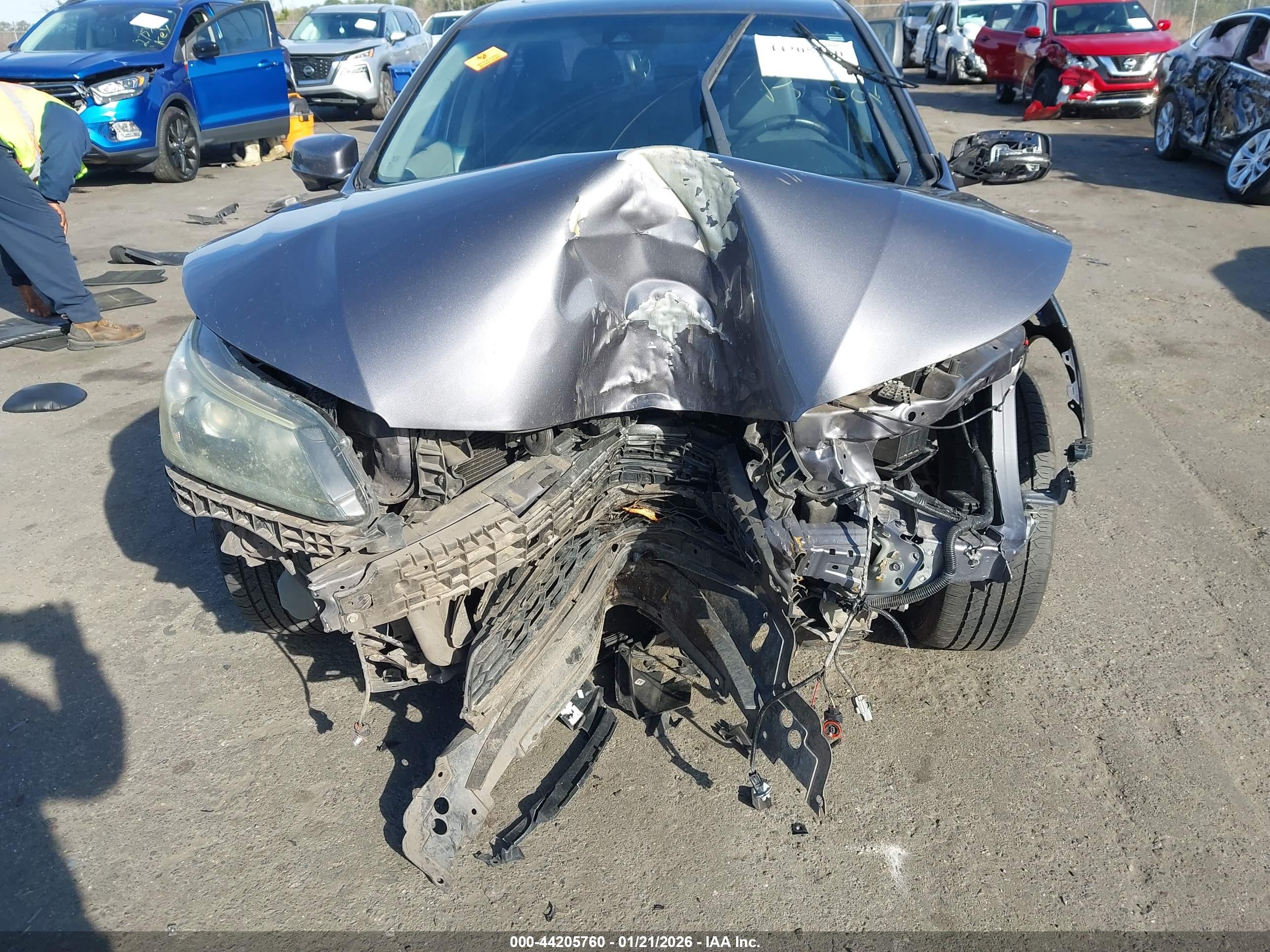 HONDA ACCORD image 6