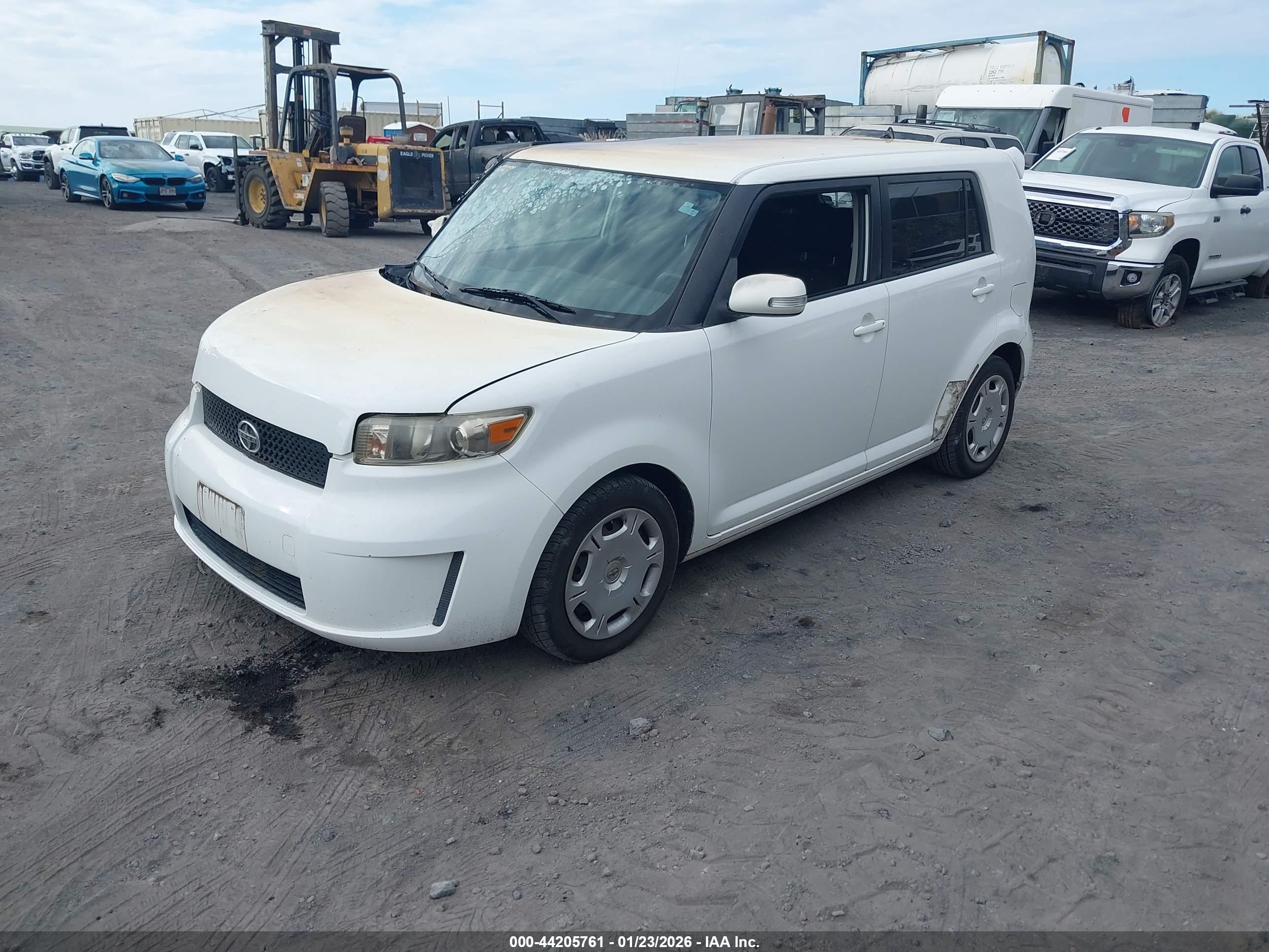 SCION XB image 2