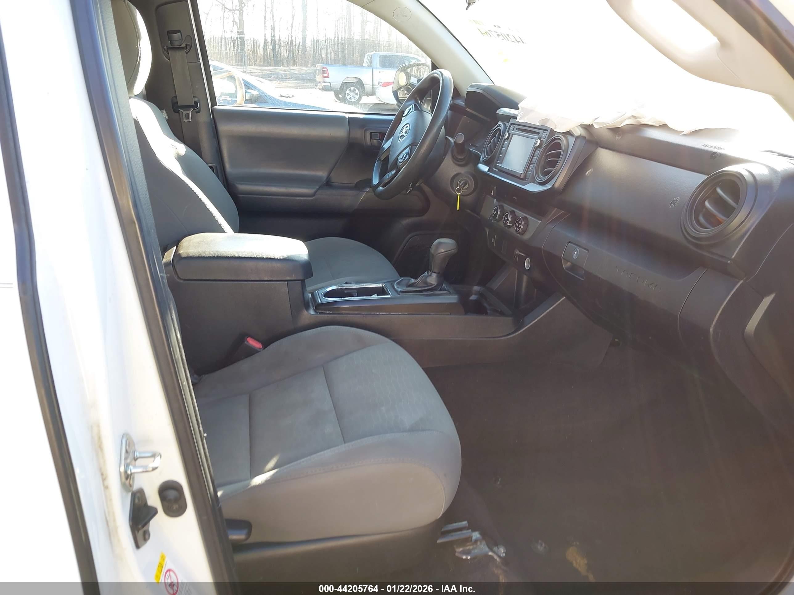 TOYOTA TACOMA image 5