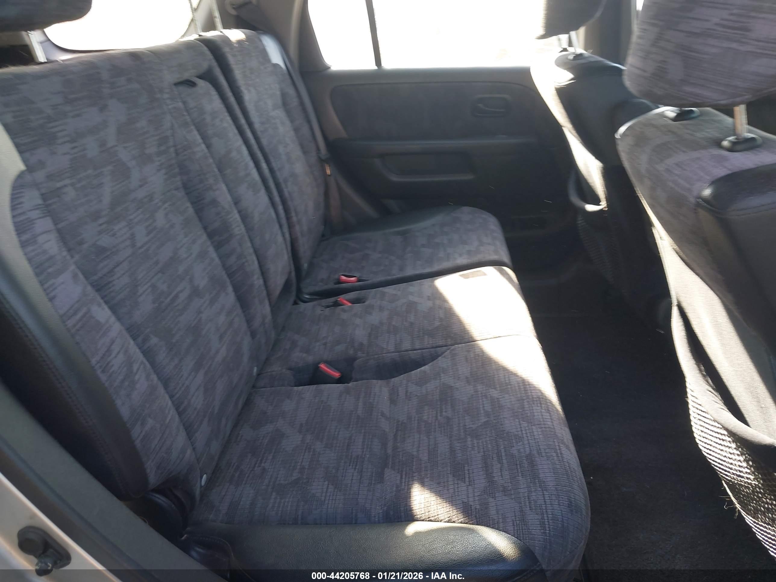 HONDA CR-V image 8