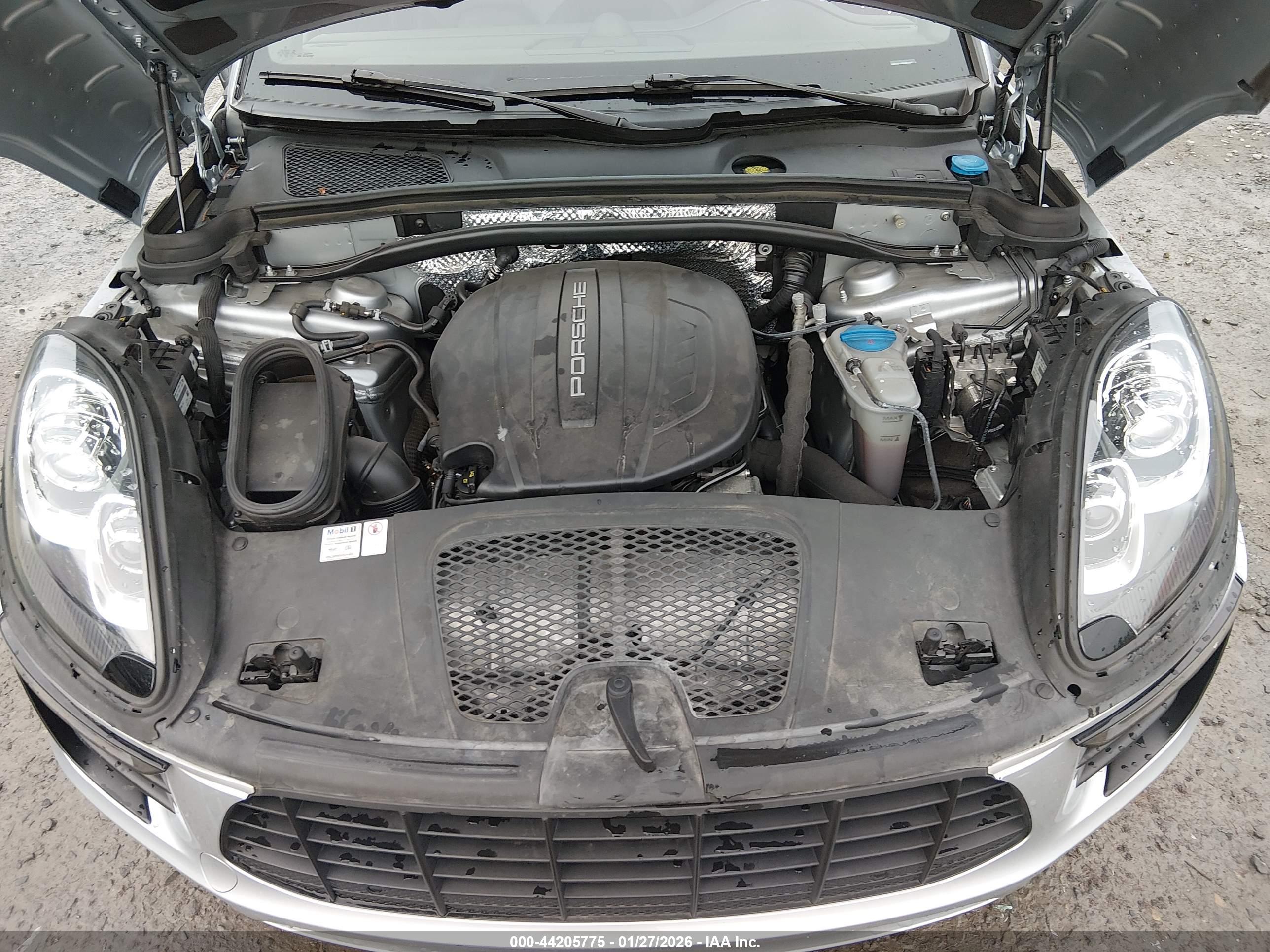 PORSCHE MACAN image 10