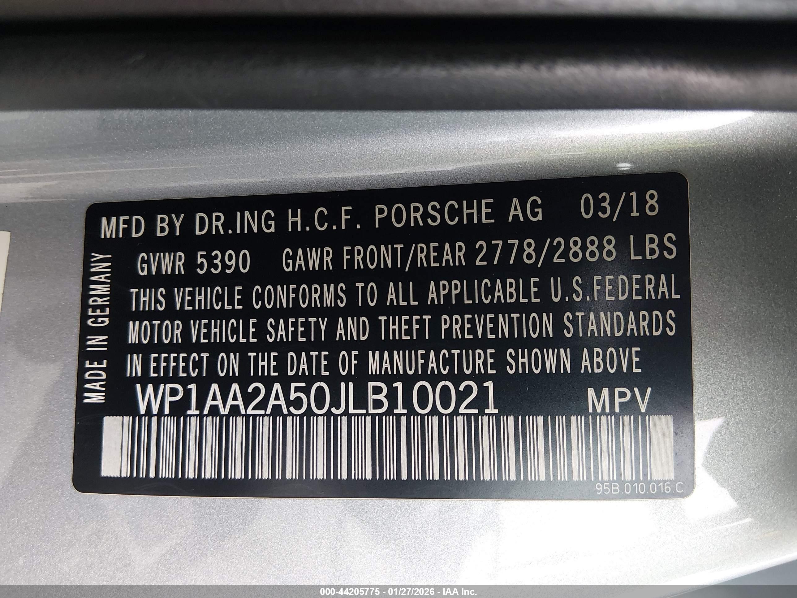 PORSCHE MACAN image 9