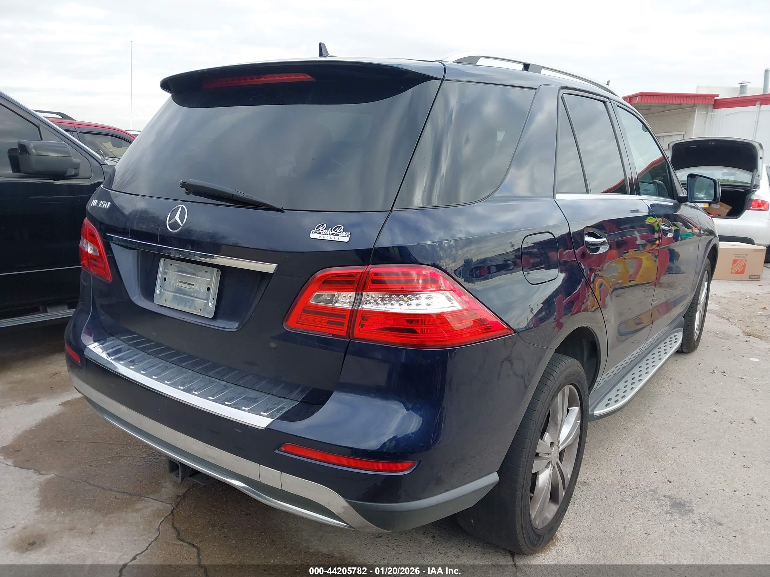 MERCEDES-BENZ ML image 4