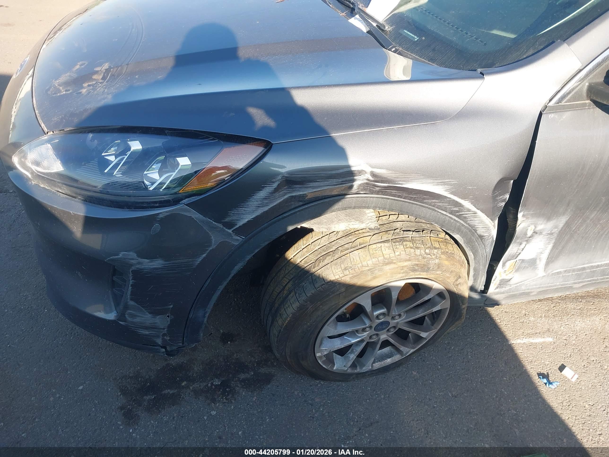 FORD ESCAPE image 6