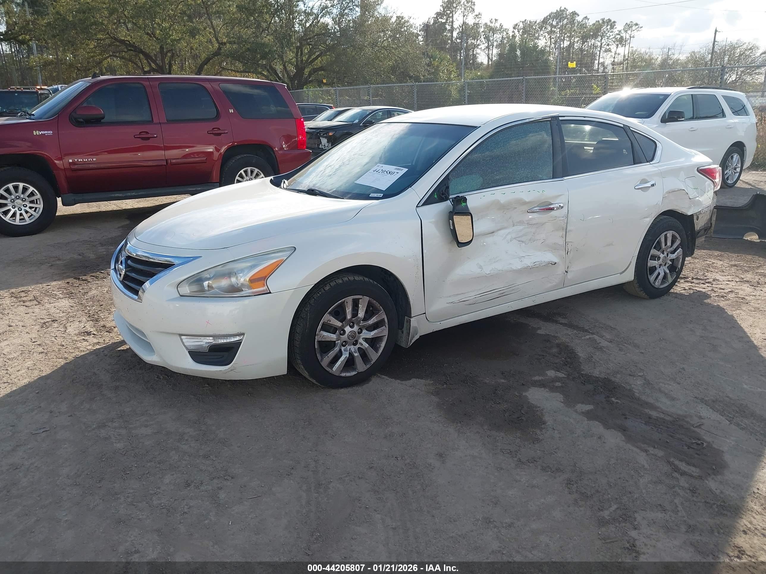 NISSAN ALTIMA image 2